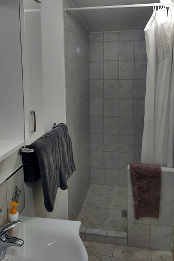Two bedroom apartment near beach Stara Novalja, Pag  A-b