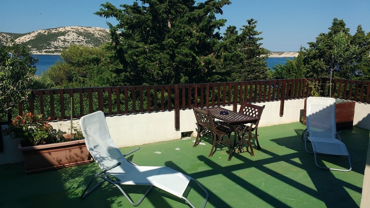 Two bedroom apartment near beach Stara Novalja, Pag (A-6303-b)