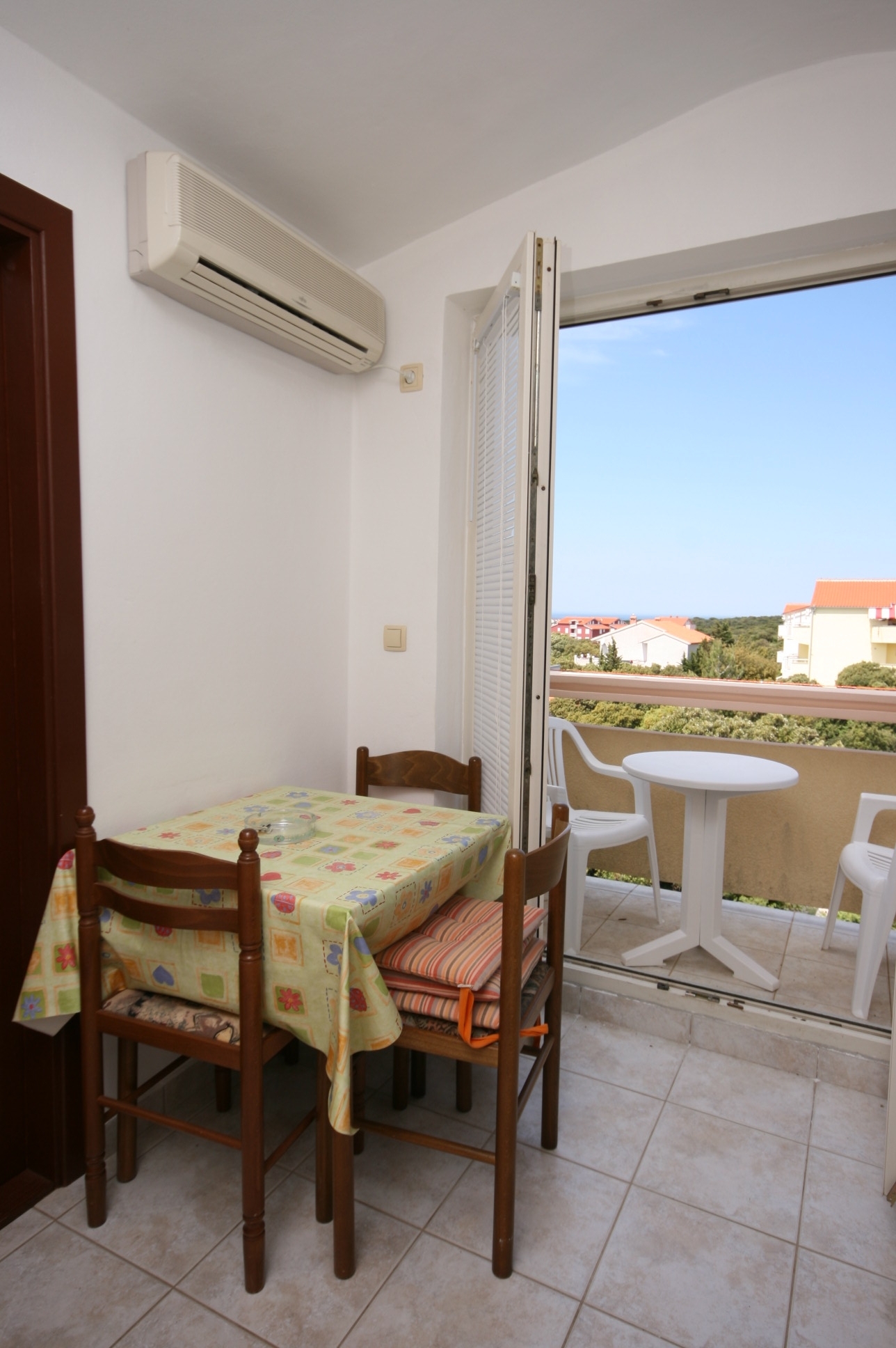Studio flat with terrace and sea view Mandre, Pag (AS-6309-a)