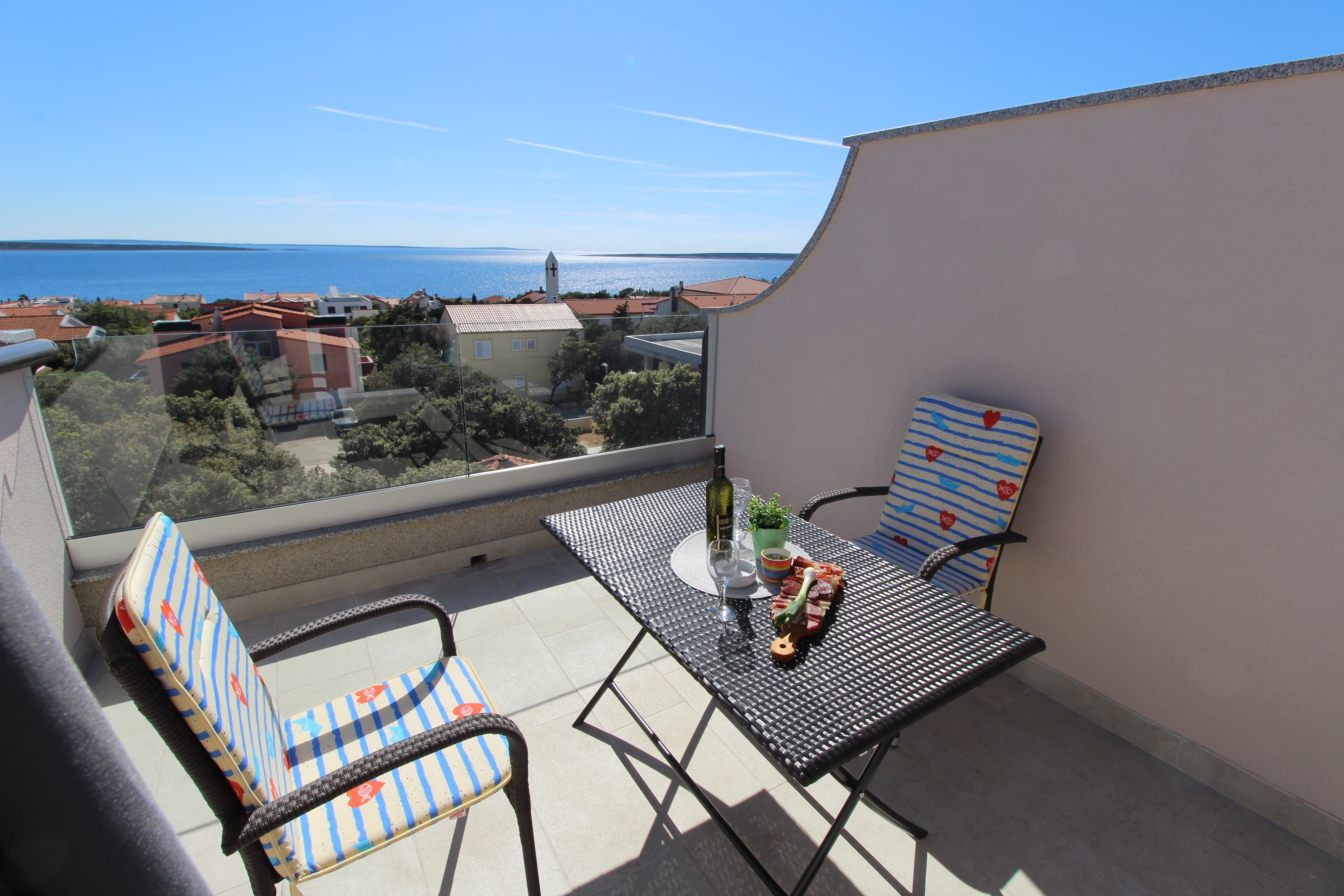 Room with terrace and sea view Mandre, Pag (S-6309-b) Room with terrace and sea view Mandre, Pag (S-6309-b)