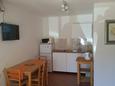 Dining room Mandre, Dining room in the apartment, dostupna klima i WIFI.