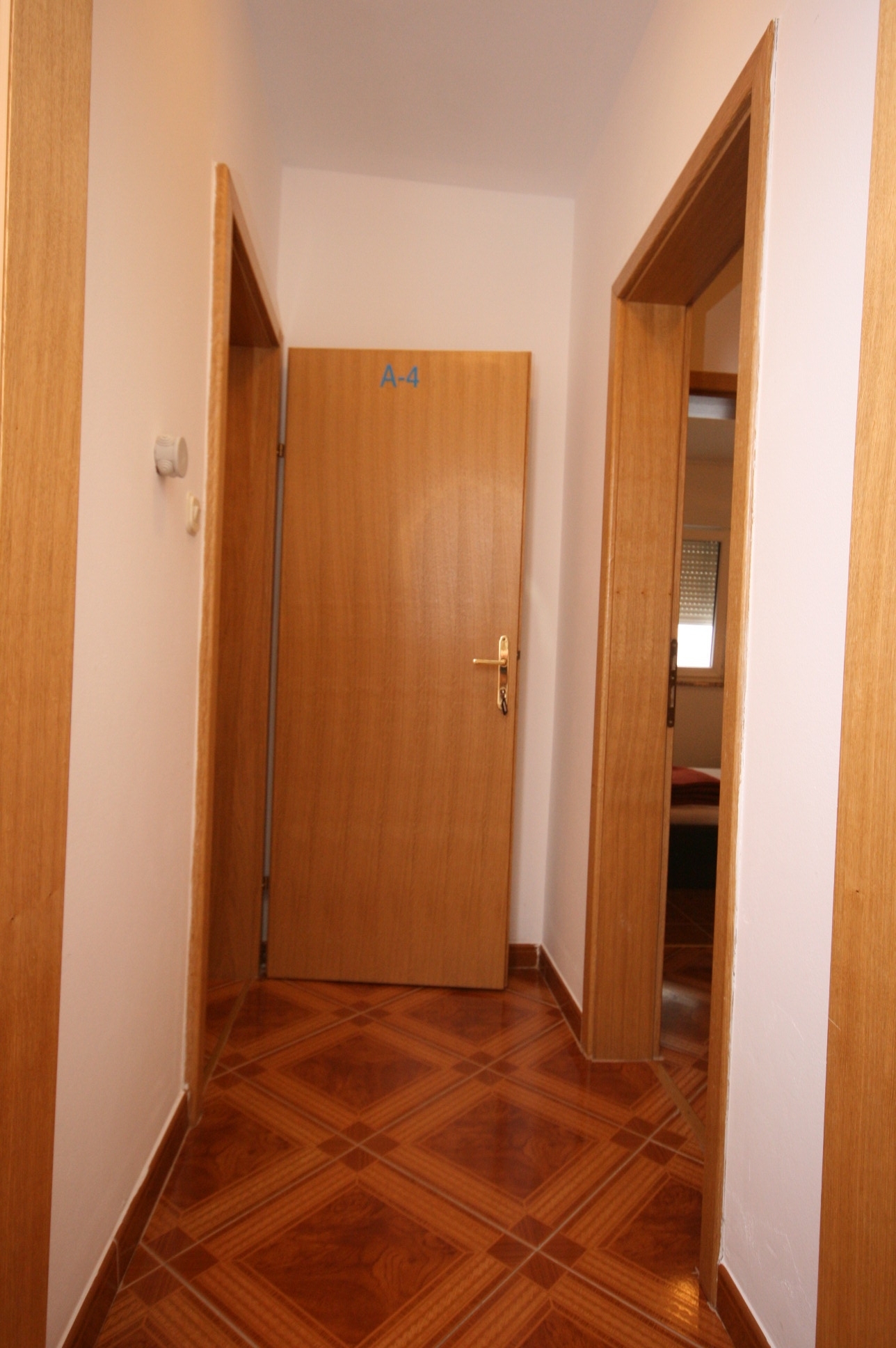 Two bedroom apartment with terrace and sea view Pag  A-a