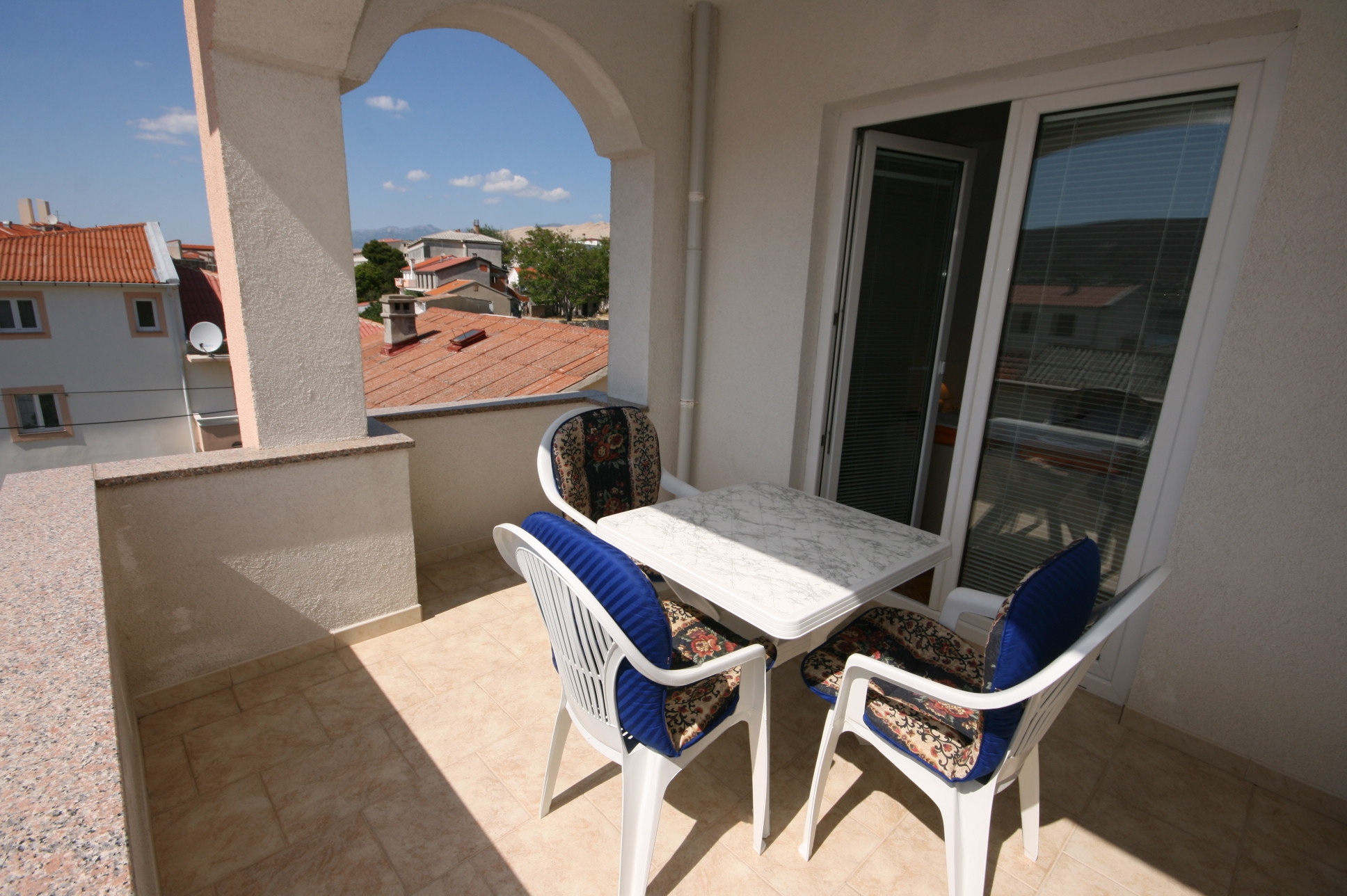 Two bedroom apartment with terrace and sea view Pag  A-b