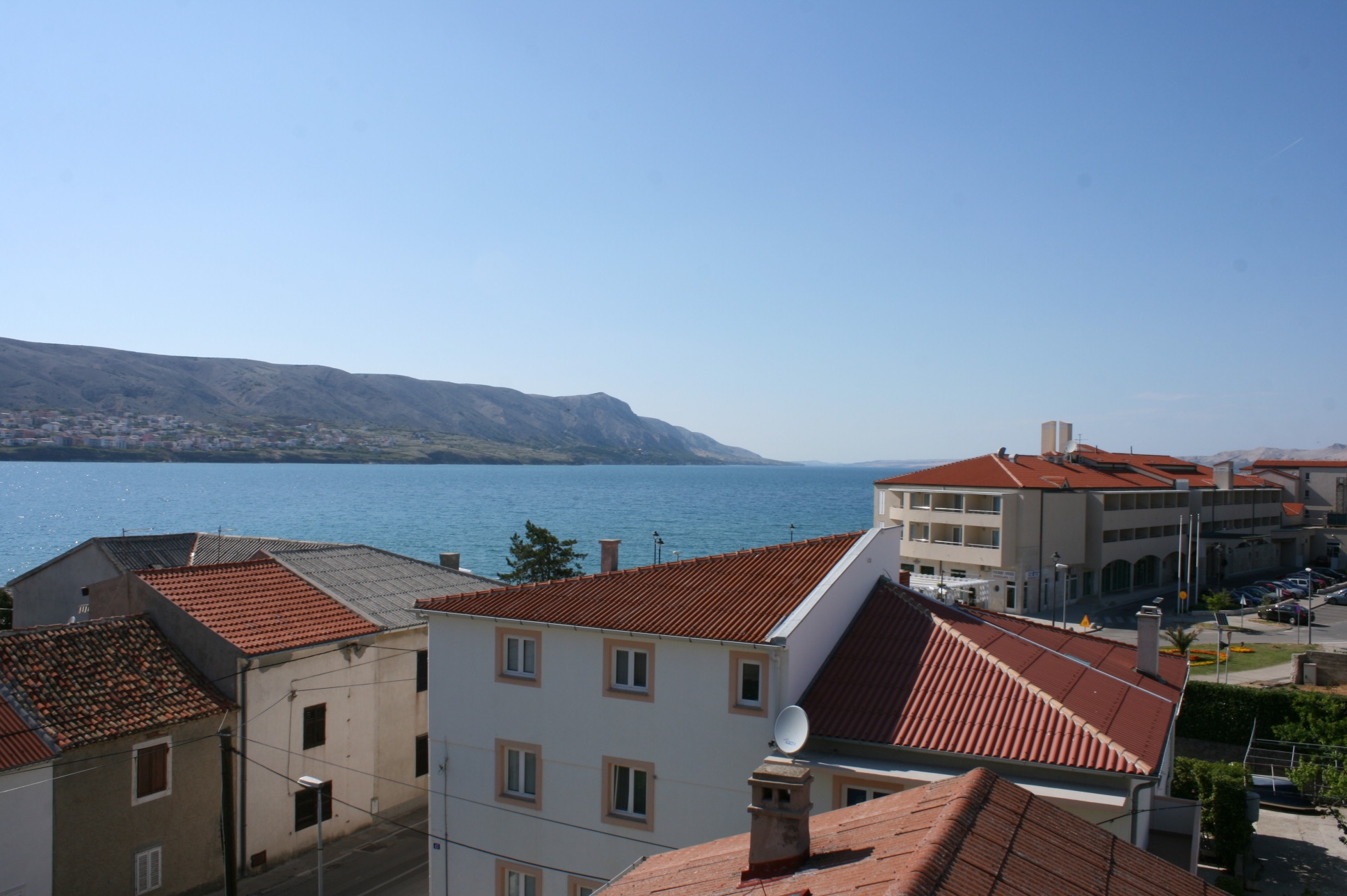 Two bedroom apartment with terrace and sea view Pag  A-e