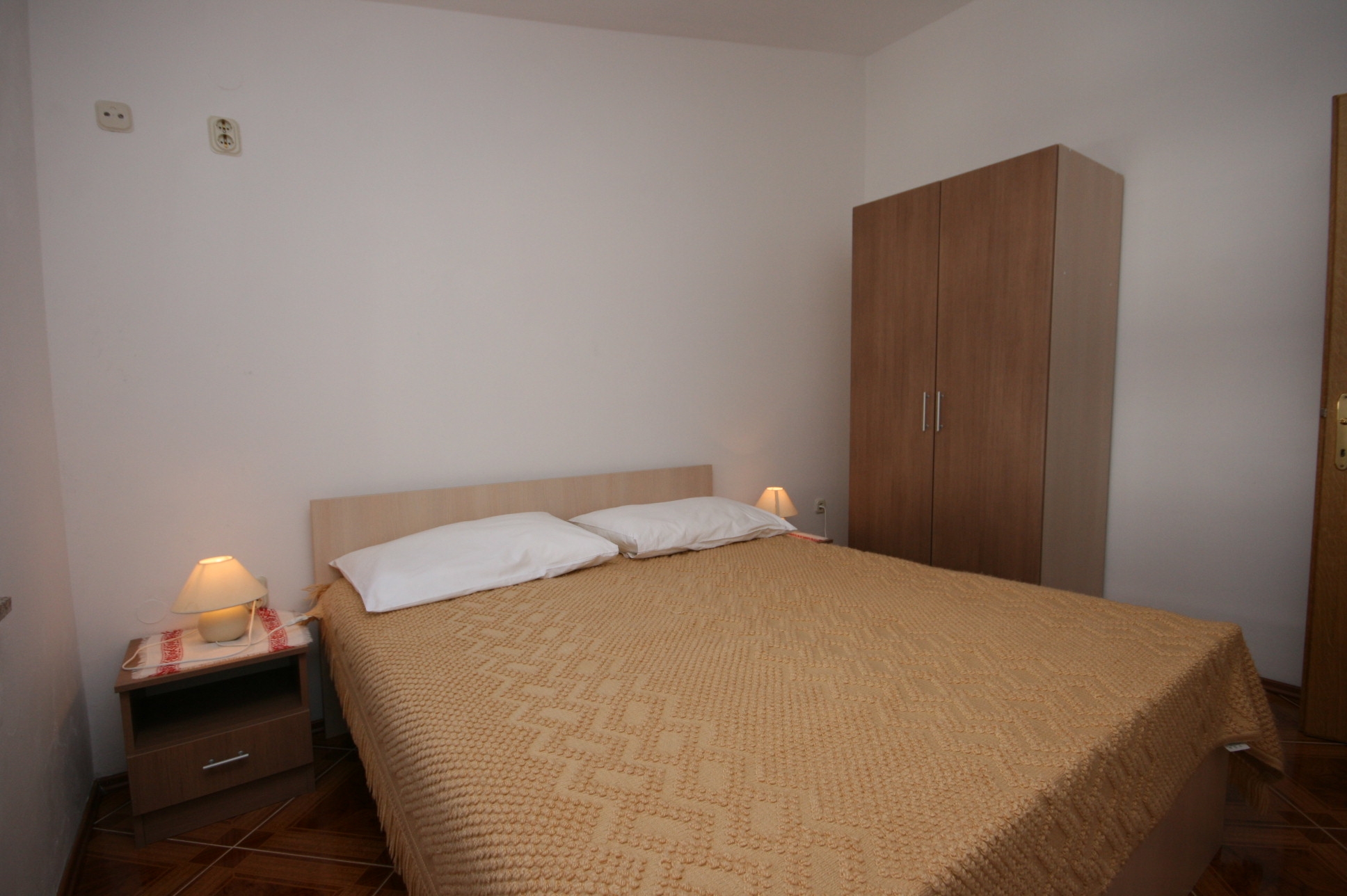 Room with air-conditioning Pag  S-b
