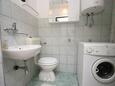 Bathroom Smokvica, Bathroom in the apartment, (pet friendly) and WiFi.