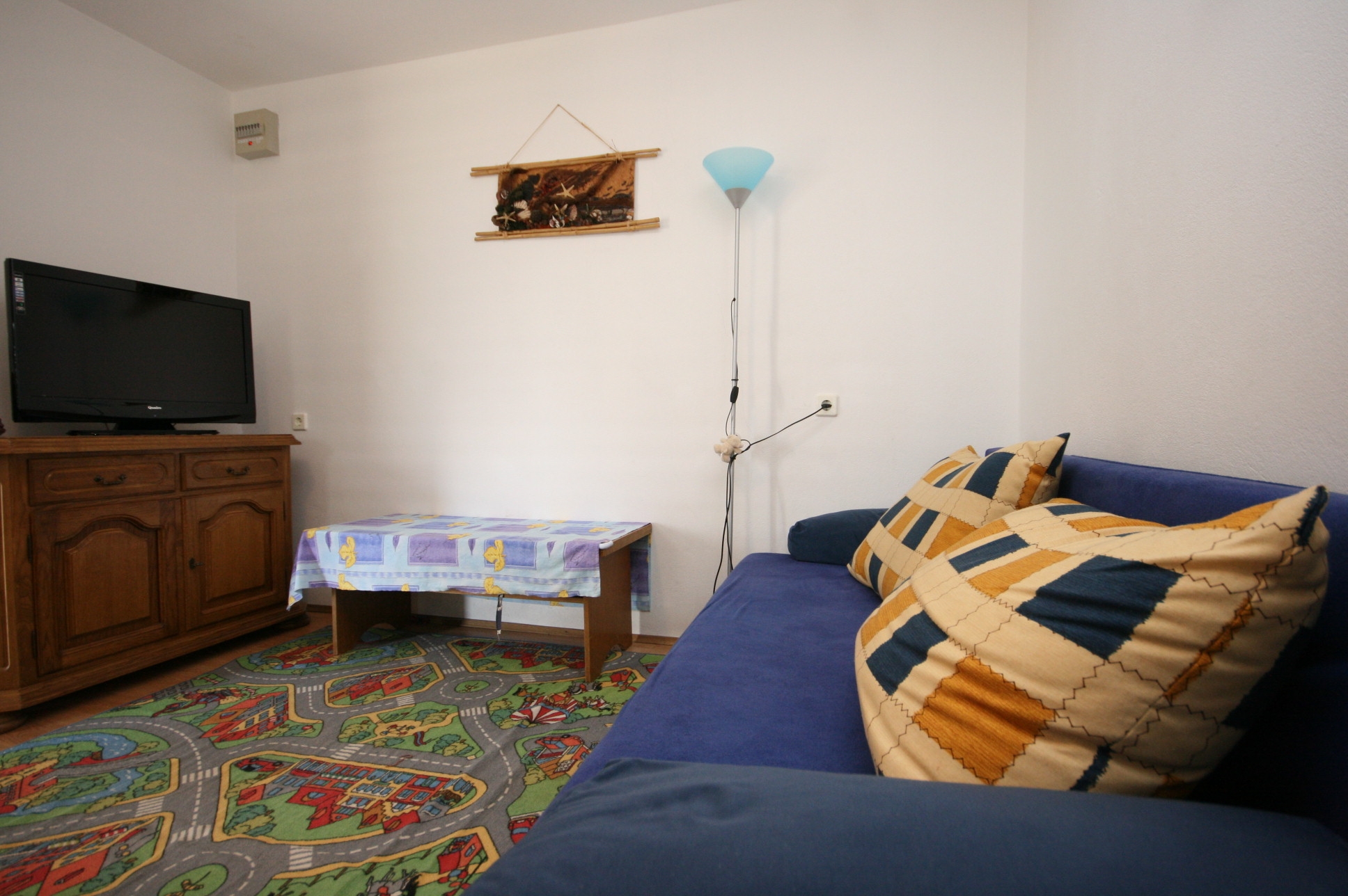 Jednosobni apartman s terasom i pogledom na more Uvala Smokvica, Pag  A-a