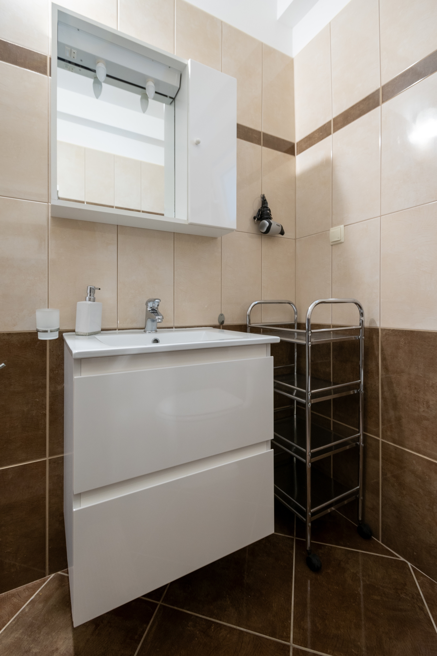 Two bedroom apartment with terrace Novalja, Pag  A-a