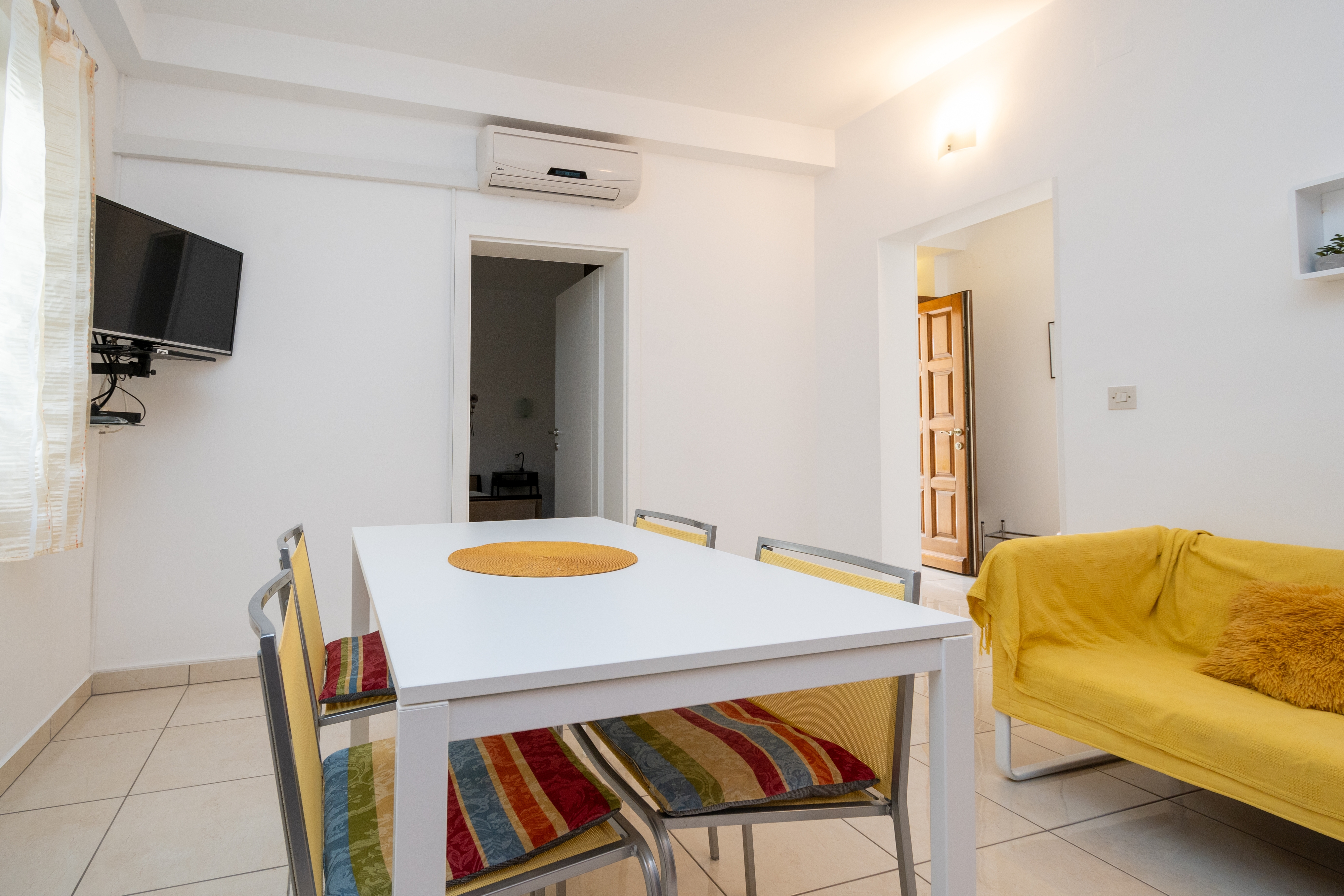 Two bedroom apartment with terrace Novalja, Pag (A-6317-a) Two bedroom apartment with terrace Novalja, Pag (A-6317-a)