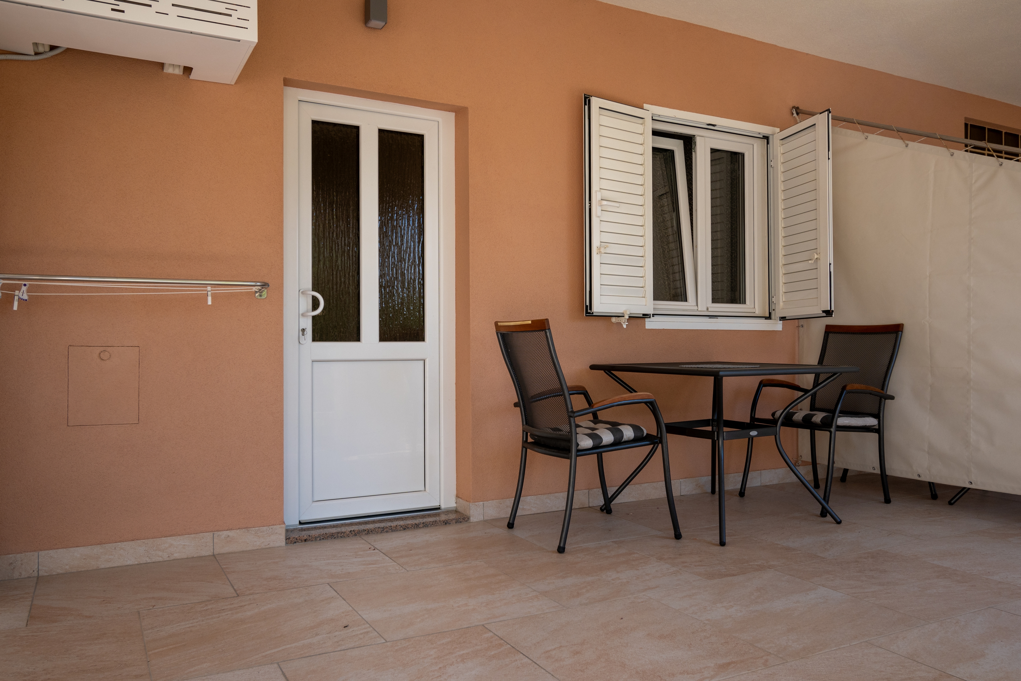 One bedroom apartment with terrace Novalja, Pag  A-b