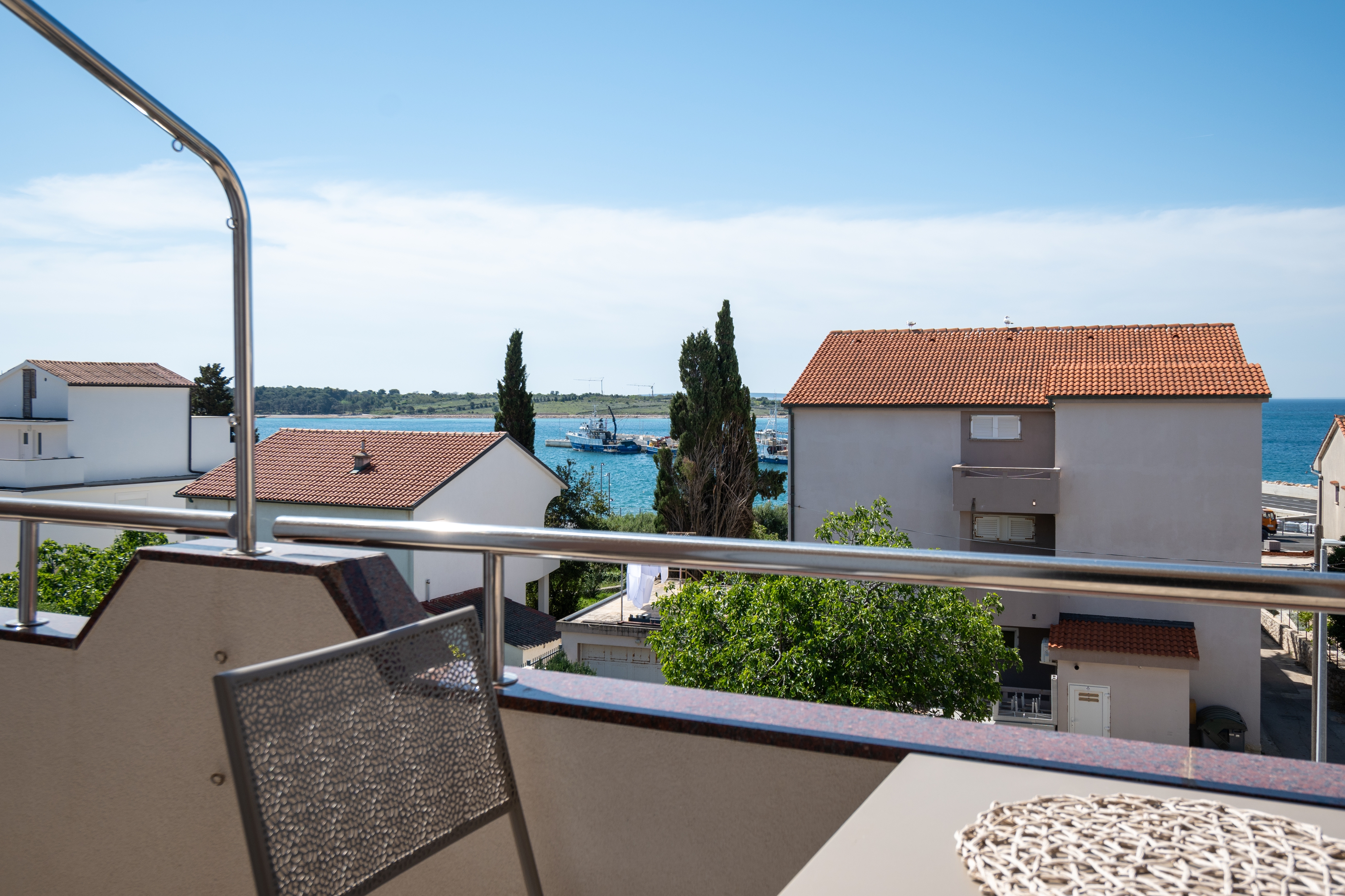 One bedroom apartment with balcony and sea view Novalja, Pag  A-c