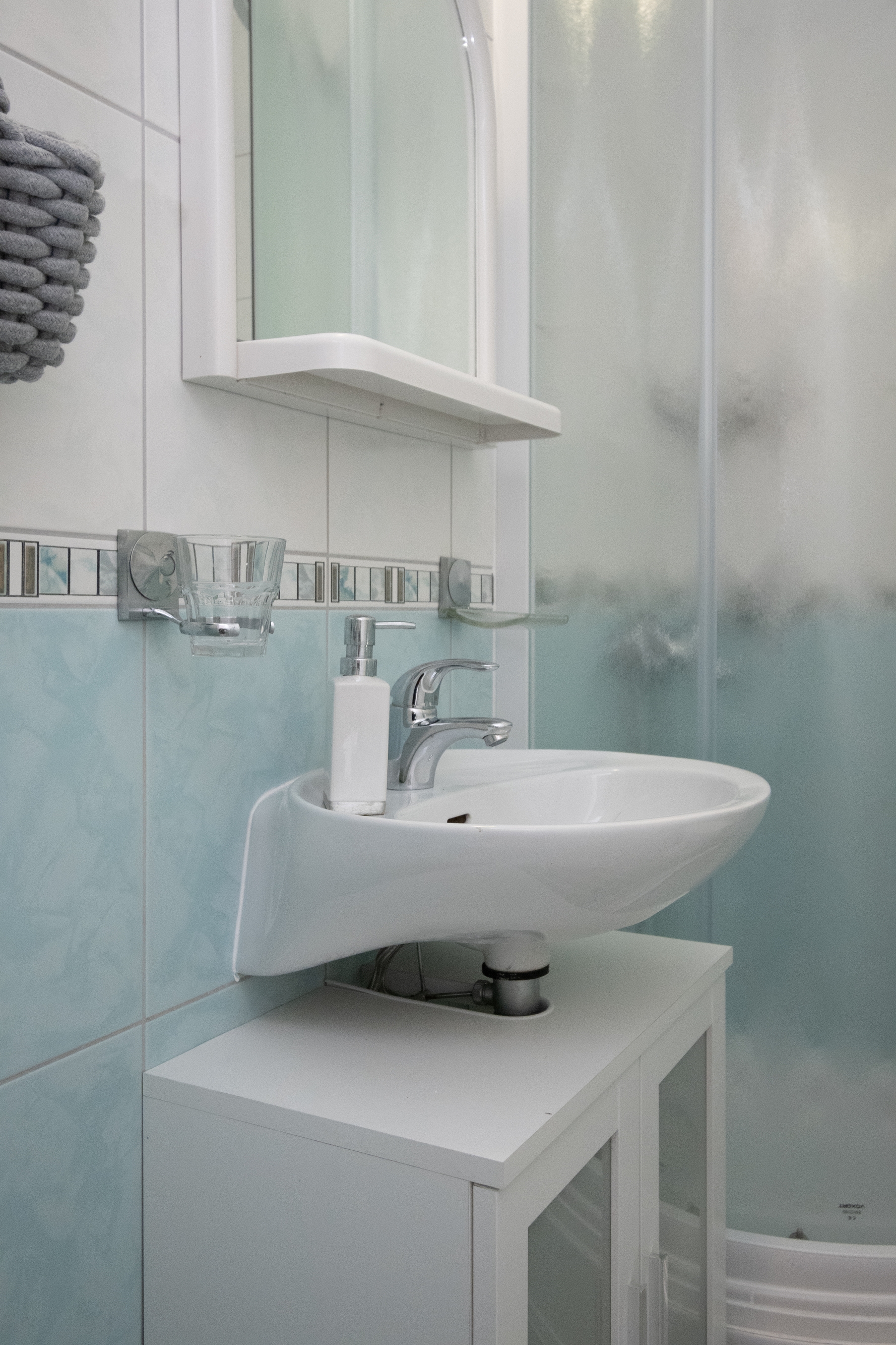 One bedroom apartment with balcony and sea view Novalja, Pag  A-d