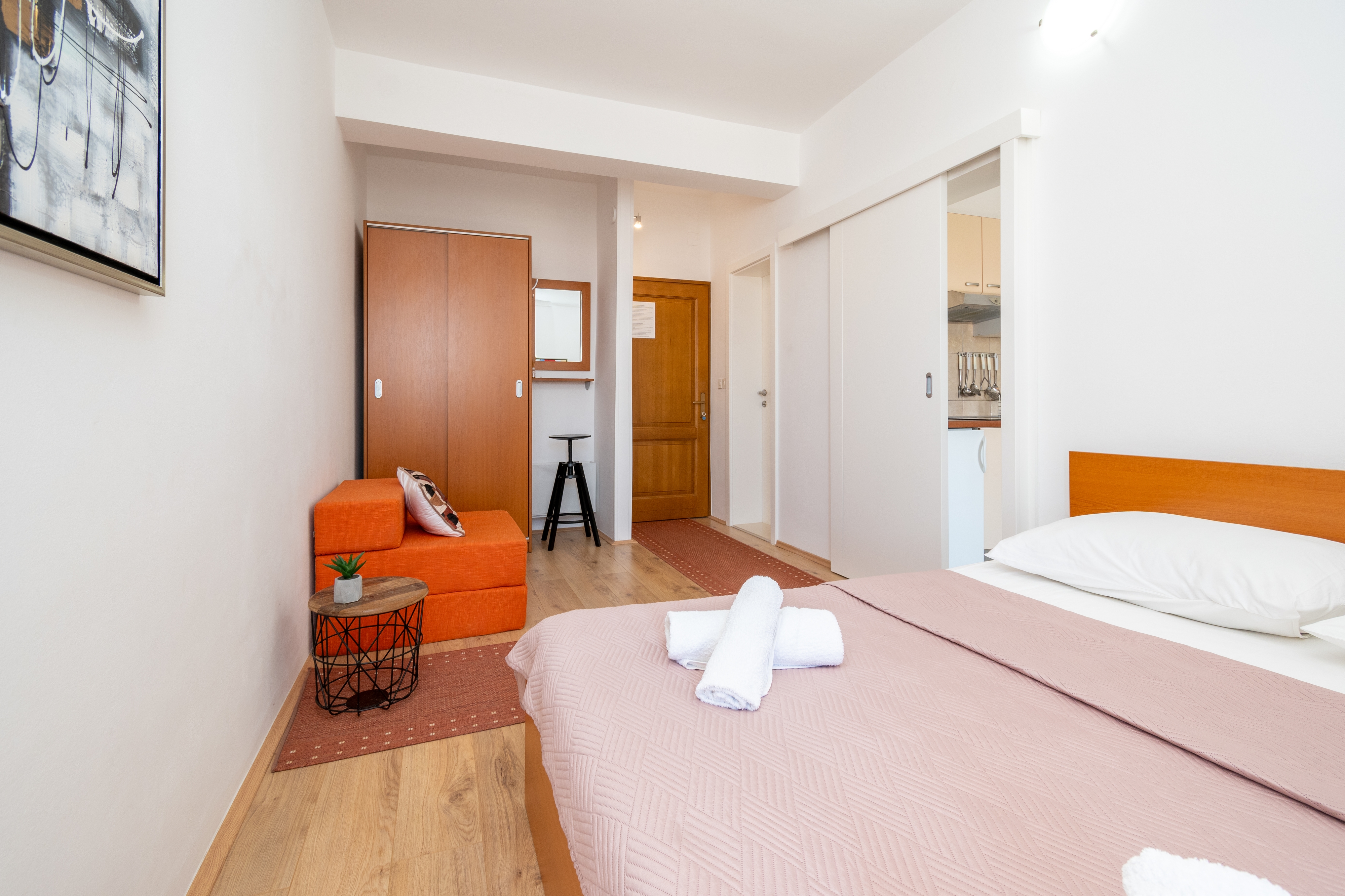 One bedroom apartment with balcony and sea view Novalja, Pag  A-d