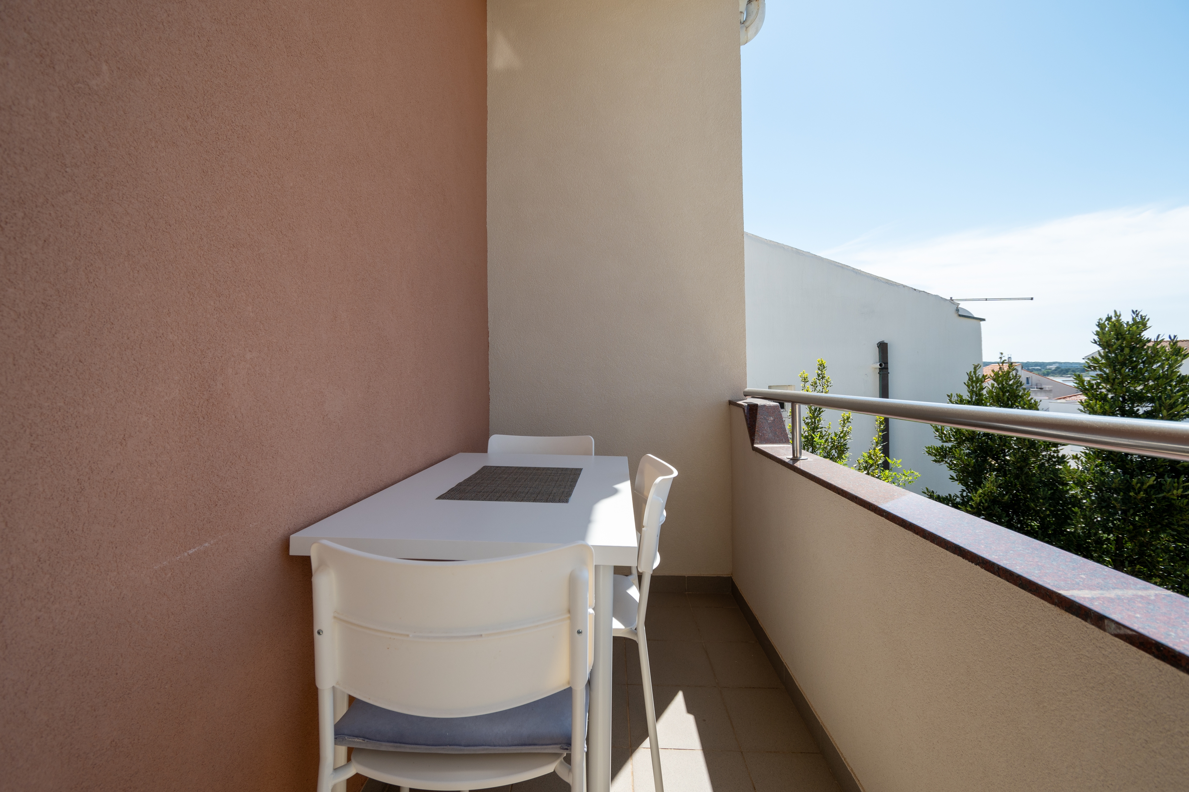 One bedroom apartment with balcony and sea view Novalja, Pag  A-e