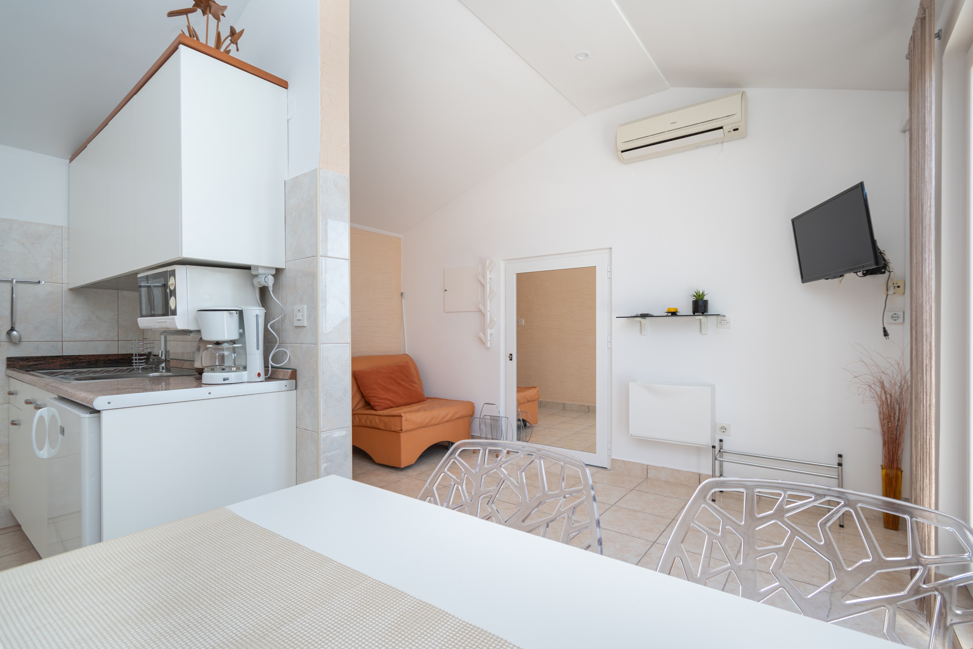 Two bedroom apartment with terrace and sea view Novalja, Pag (A-6317-f) Two bedroom apartment with terrace and sea view Novalja, Pag (A-6317-f)