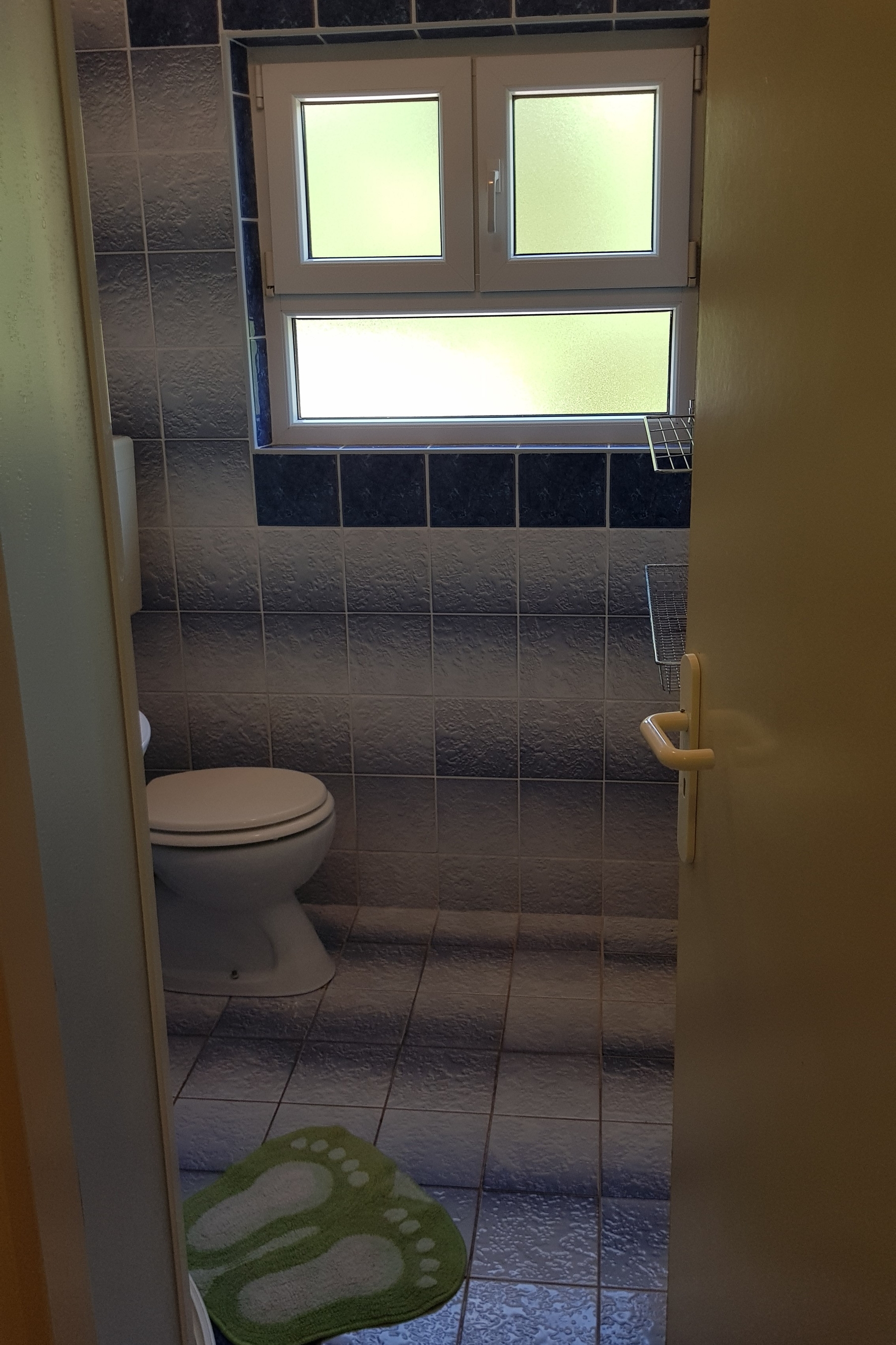 Two bedroom apartment with balcony and sea view Stara Novalja, Pag  A-d