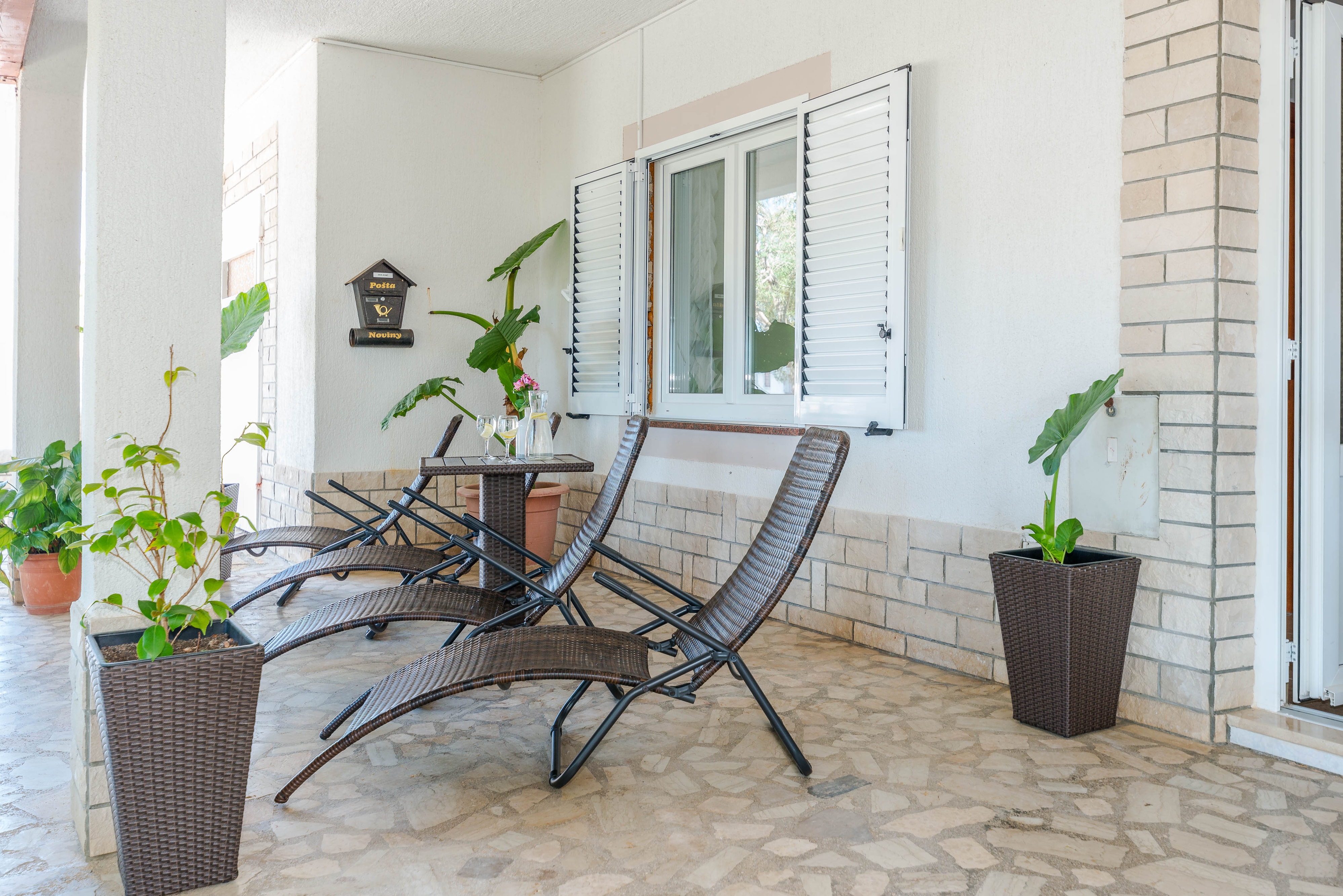 Two bedroom apartment with terrace and sea view Stara Novalja, Pag  A-g