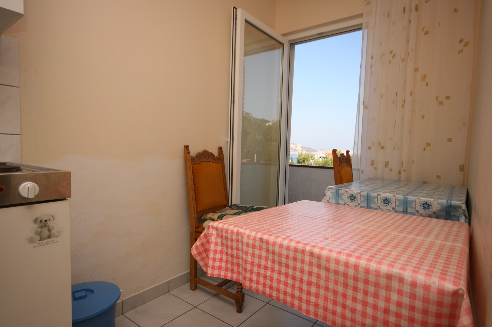 Studio flat with balcony and sea view Stara Novalja, Pag (AS-6319-a)