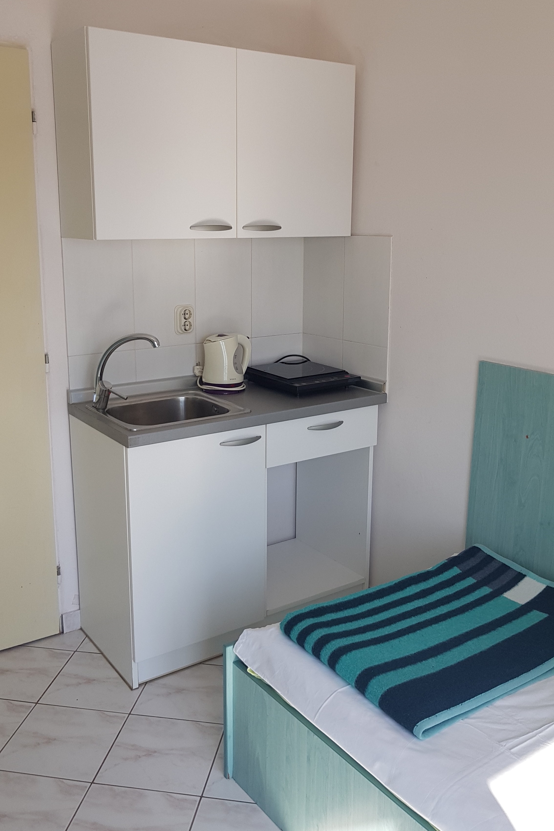 Studio flat with balcony and sea view Stara Novalja (Pag) (AS-6319-b)