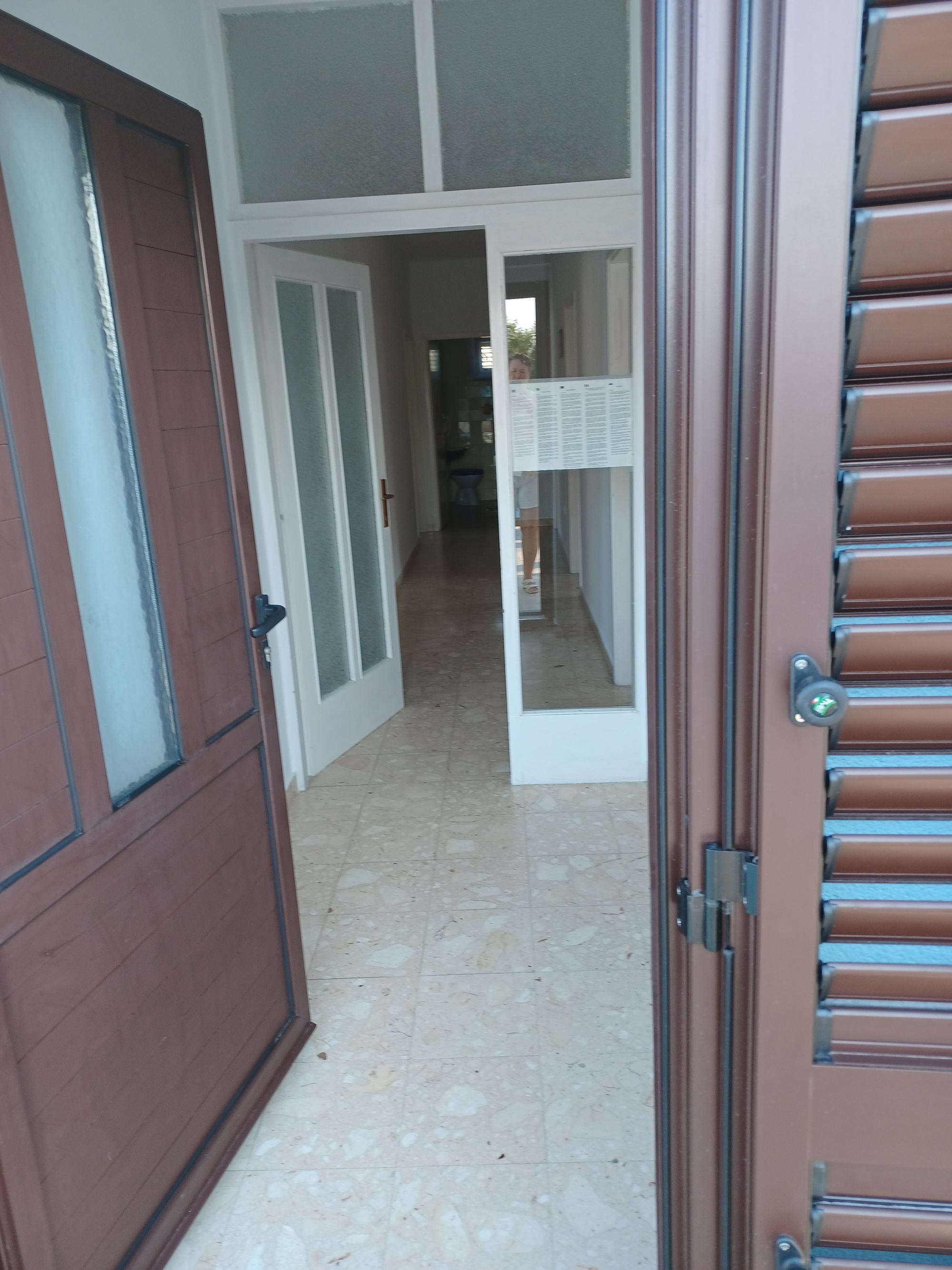 Četverosobni apartman s terasom i pogledom na more Pag  A-a