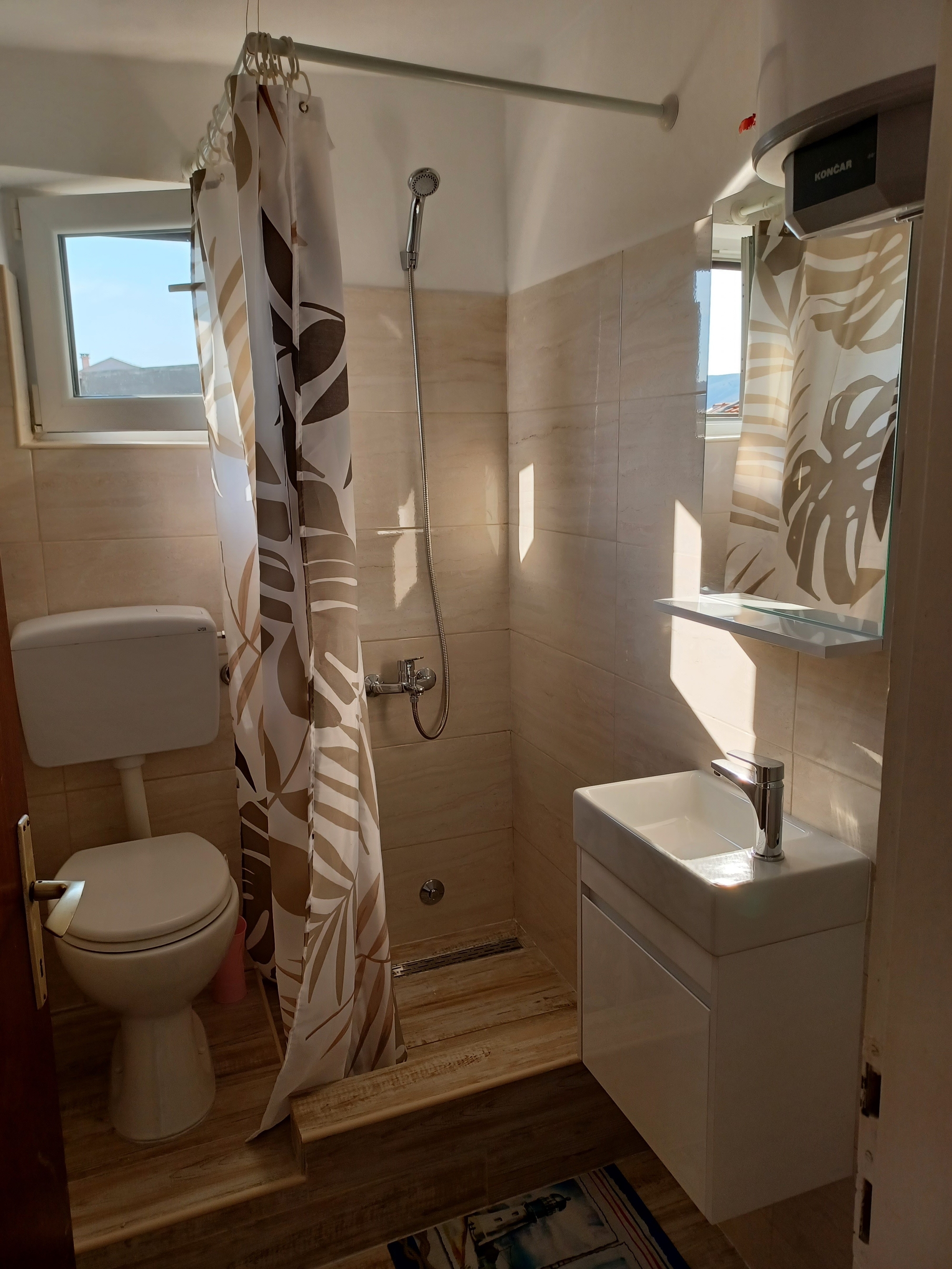 Enosobni apartma S teraso in pogledom na morje Pag  A-b