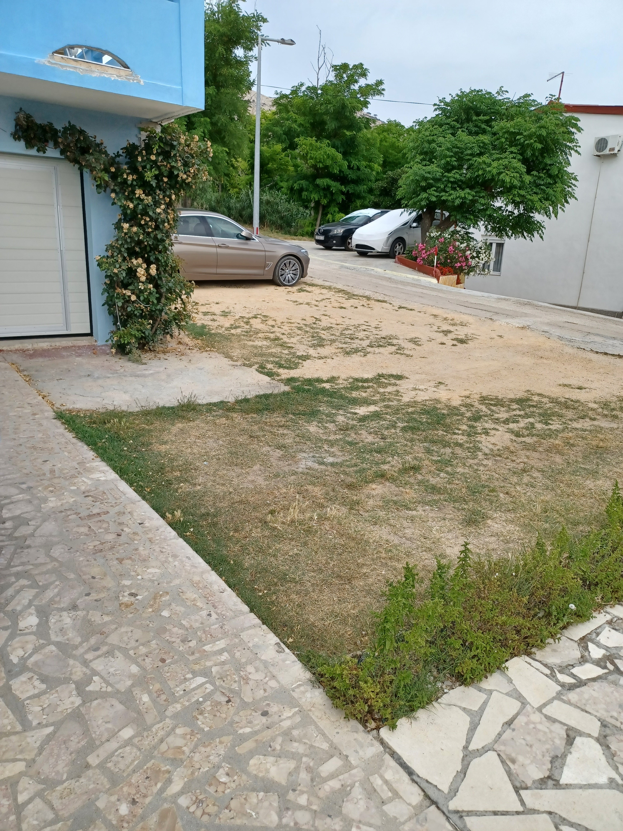 Four-bedroom apartment with terrace and sea view Pag  A-a