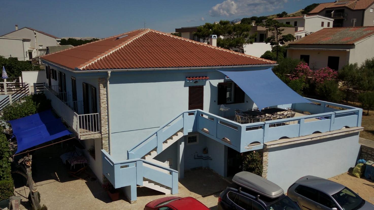 Dvosobni apartman s terasom Pag  A-c