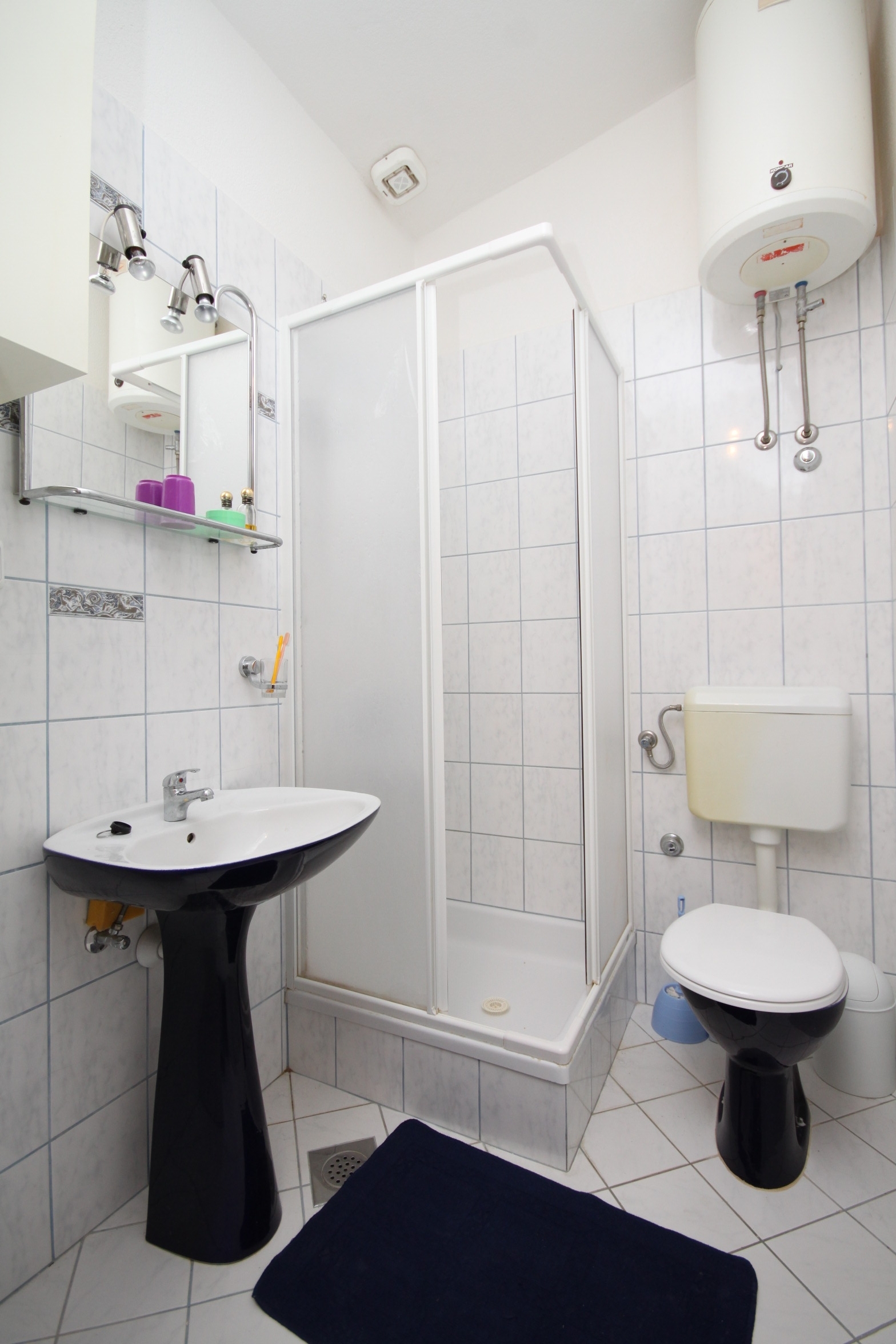 One bedroom apartment with terrace and sea view Pag  A-b