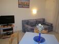 Obývací pokoj Vodice, Obývací pokoj v ubytování typu apartment, s klimatizací a WiFi.