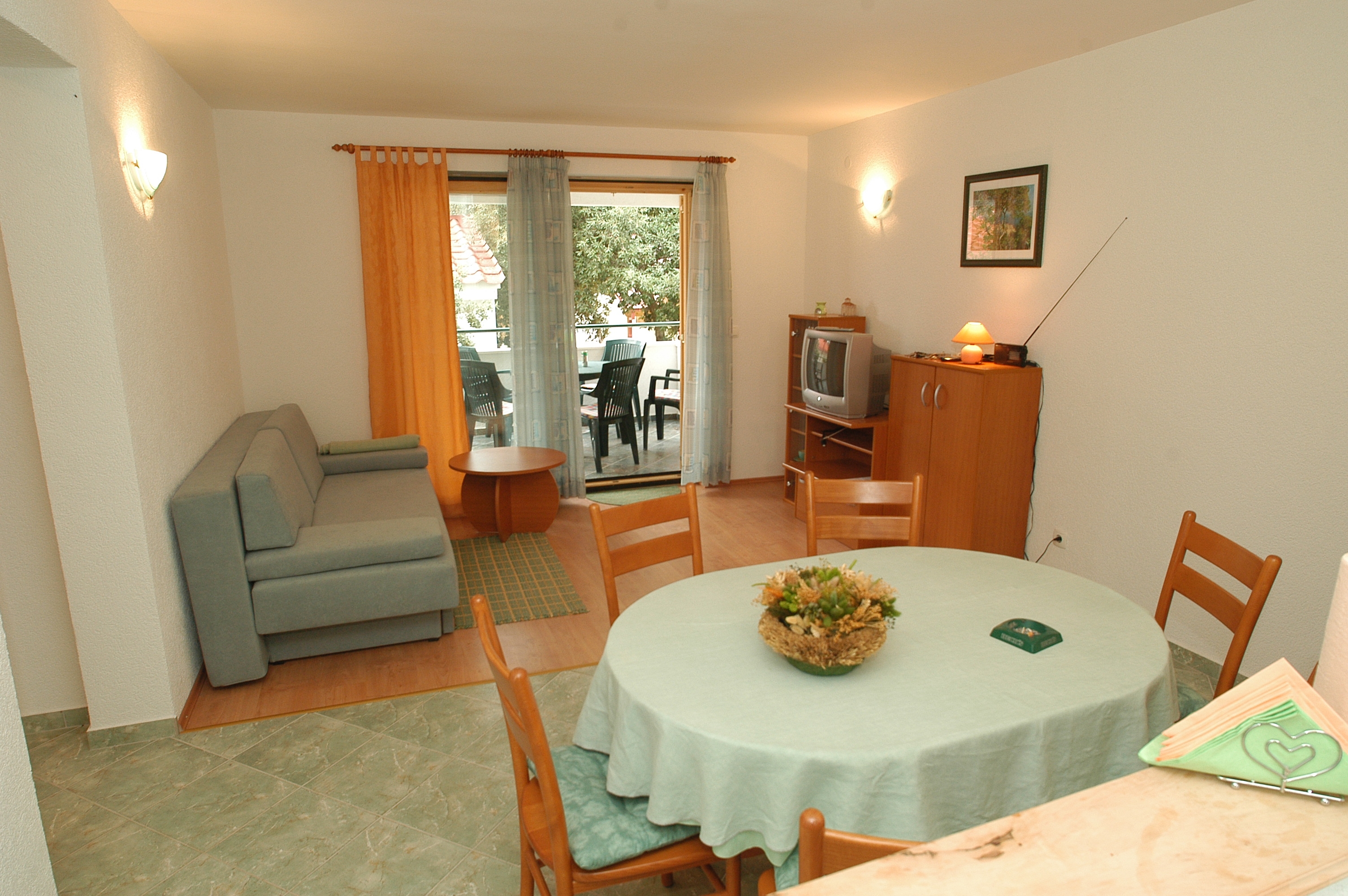 Two bedroom apartment with terrace Petrčane, Zadar (A-6334-b)