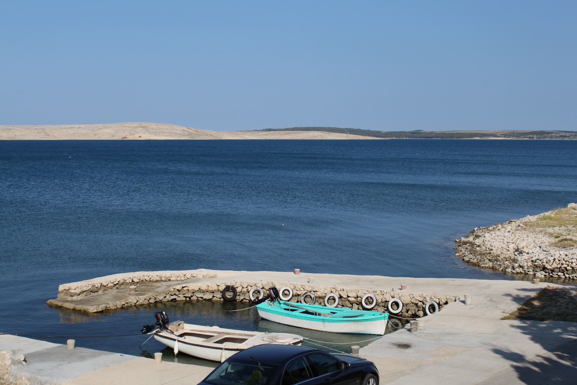 Two bedroom apartment near beach Kustići, Pag  A-c