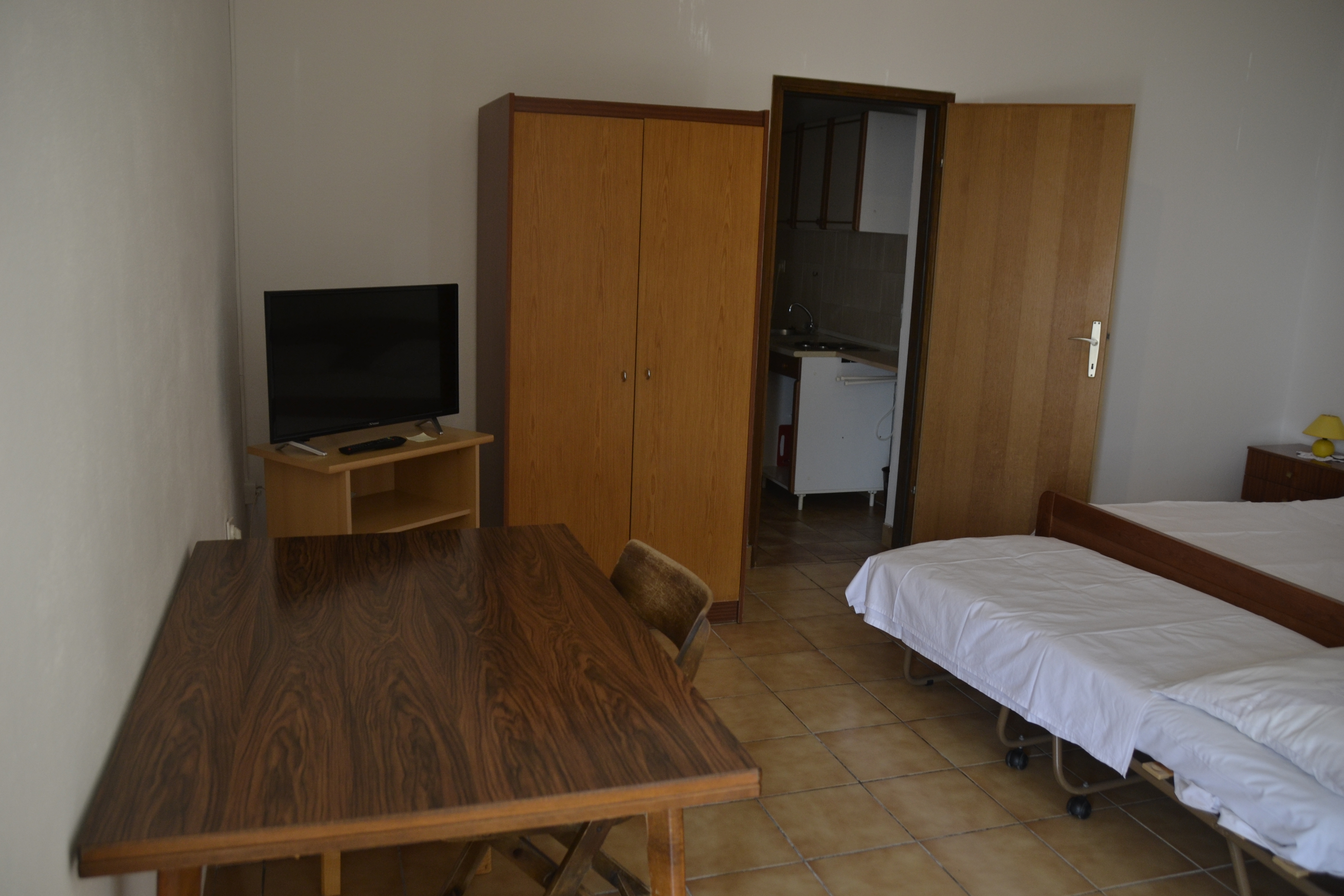 Studio flat near beach Kustići, Pag (AS-6335-a)