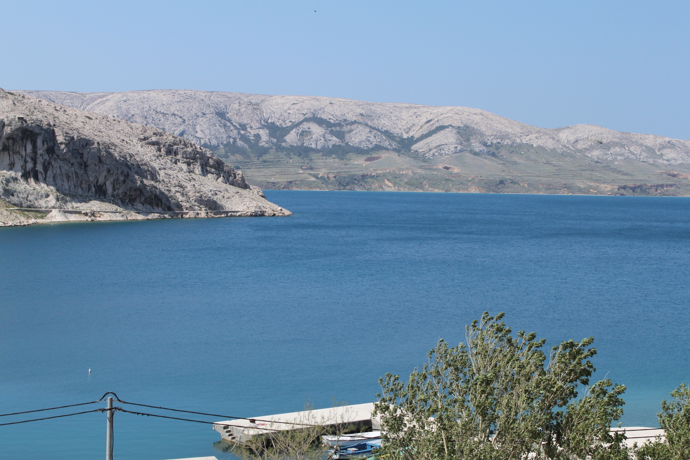 One bedroom apartment with terrace and sea view Metajna, Pag (A-6336-a) One bedroom apartment with terrace and sea view Metajna, Pag (A-6336-a)