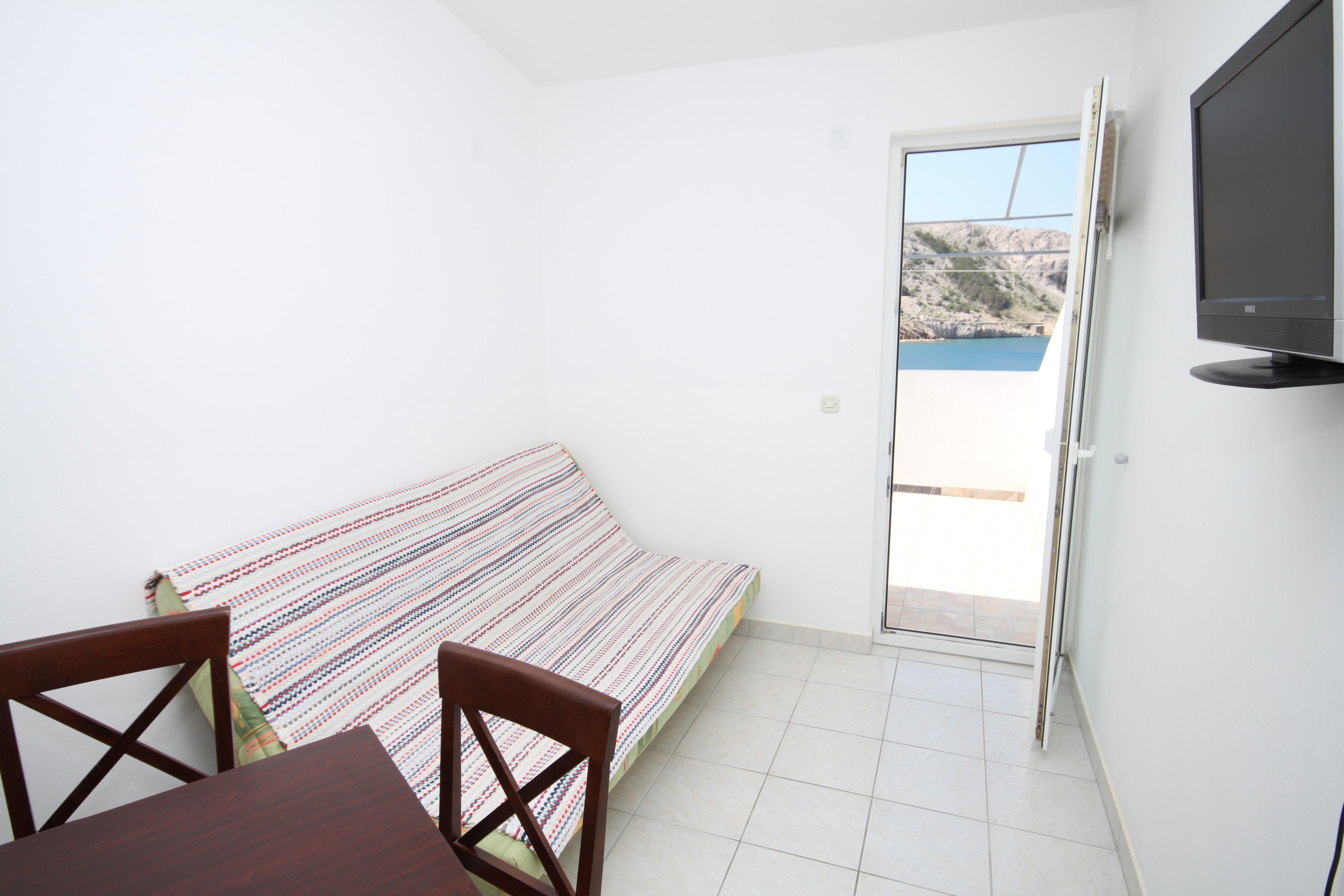 One bedroom apartment with terrace and sea view Metajna, Pag (A-6336-b) One bedroom apartment with terrace and sea view Metajna, Pag (A-6336-b)