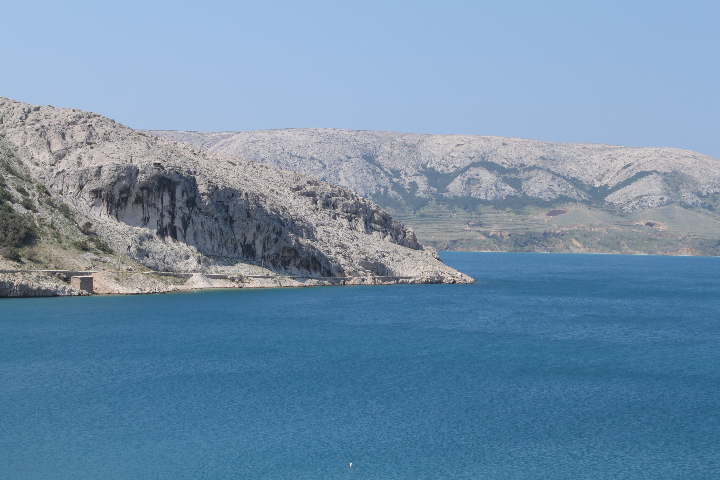 One bedroom apartment with terrace and sea view Metajna, Pag  A-b