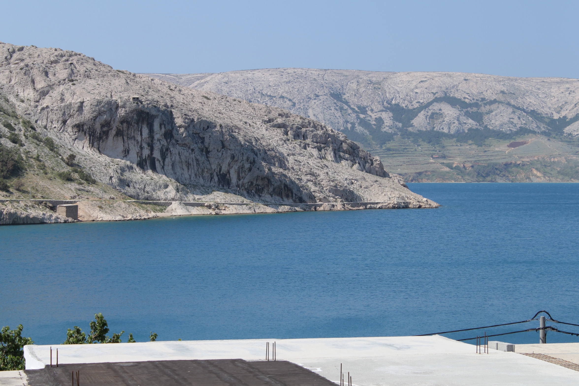 One bedroom apartment with terrace and sea view Metajna, Pag  A-e