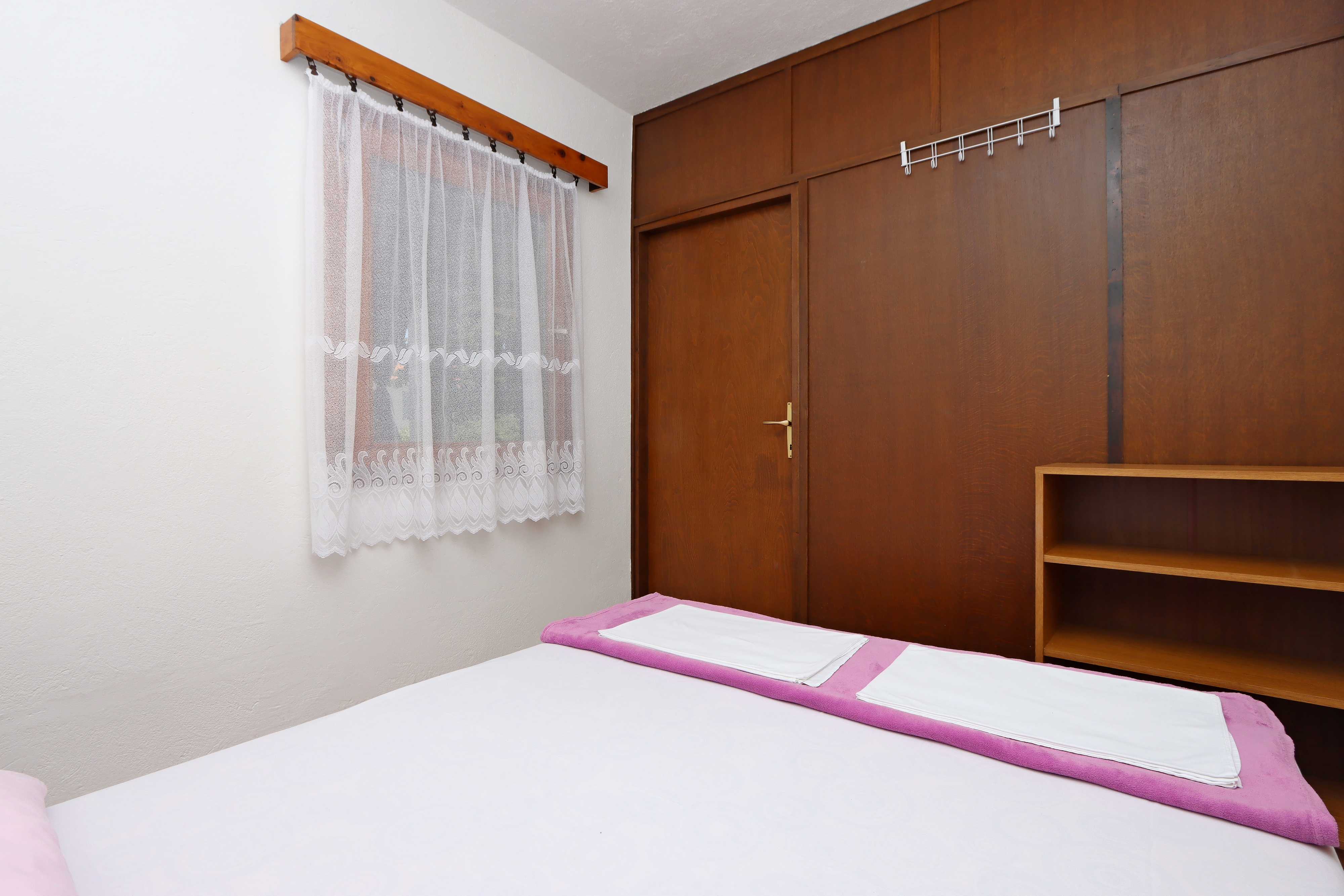 Two bedroom apartment with terrace Potočnica, Pag  A-c
