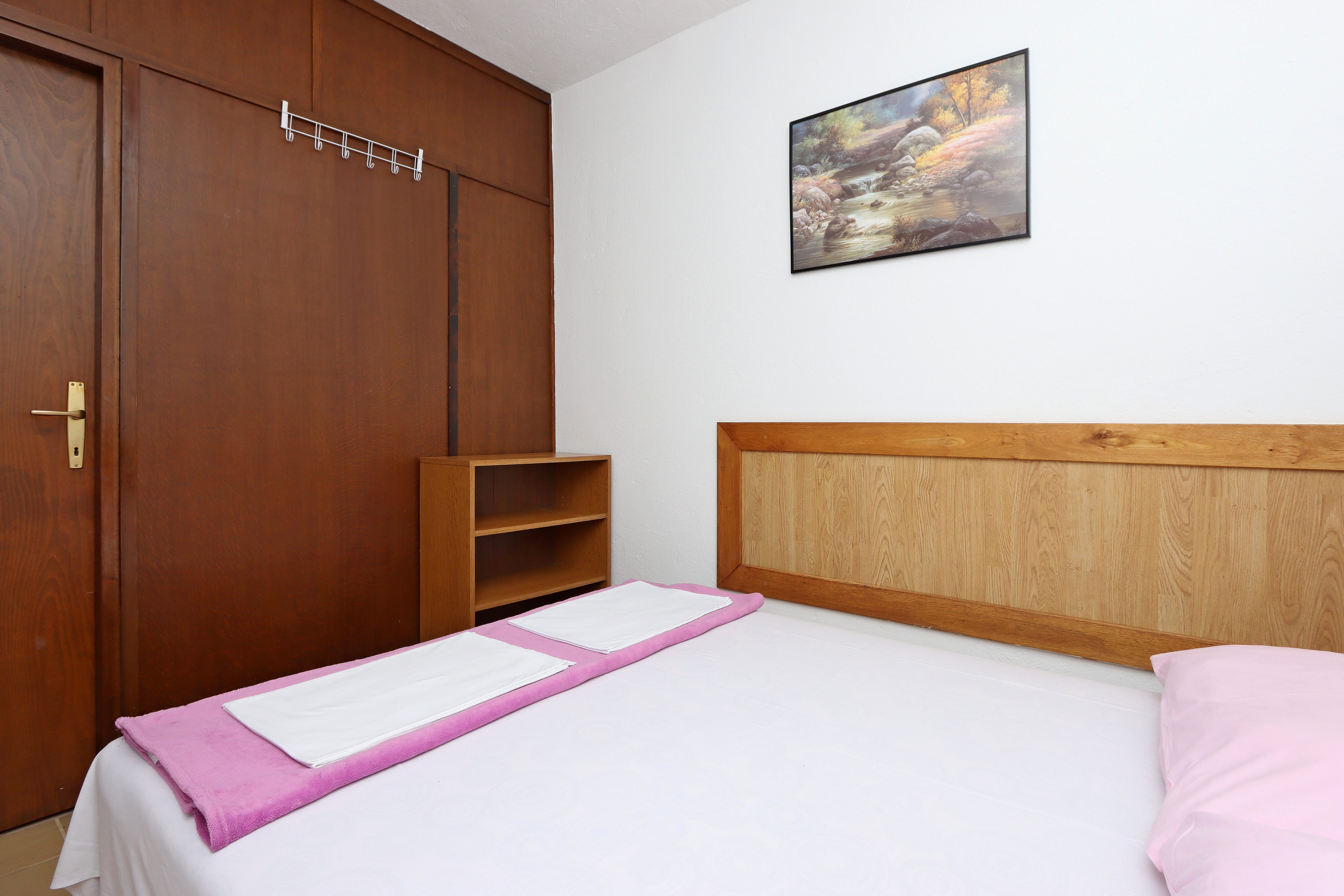Two bedroom apartment with terrace Potočnica, Pag  A-c