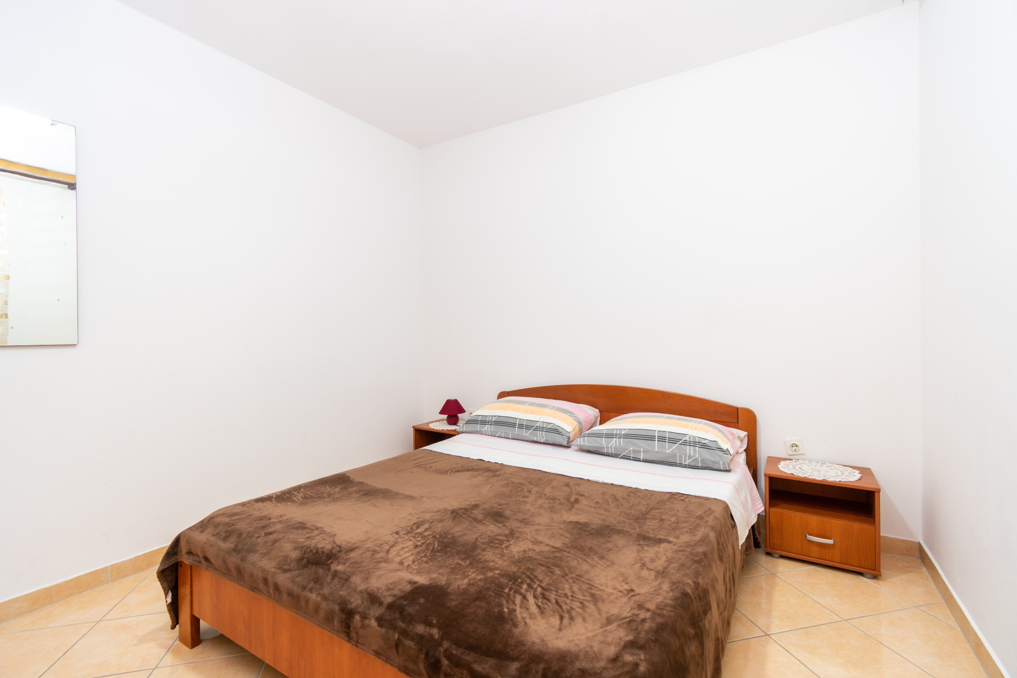 Four bedroom apartment near beach Stara Novalja, Pag  A-a