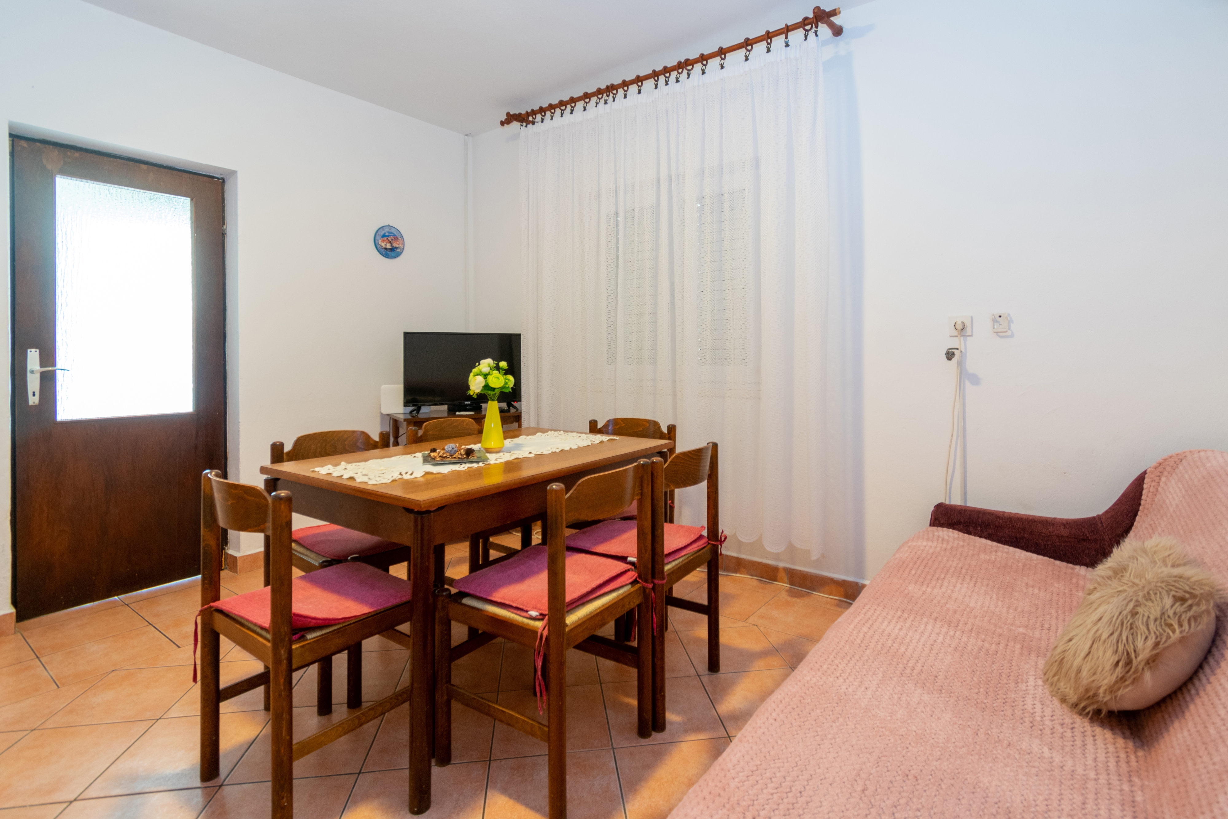 Four bedroom apartment near beach Stara Novalja, Pag  A-a
