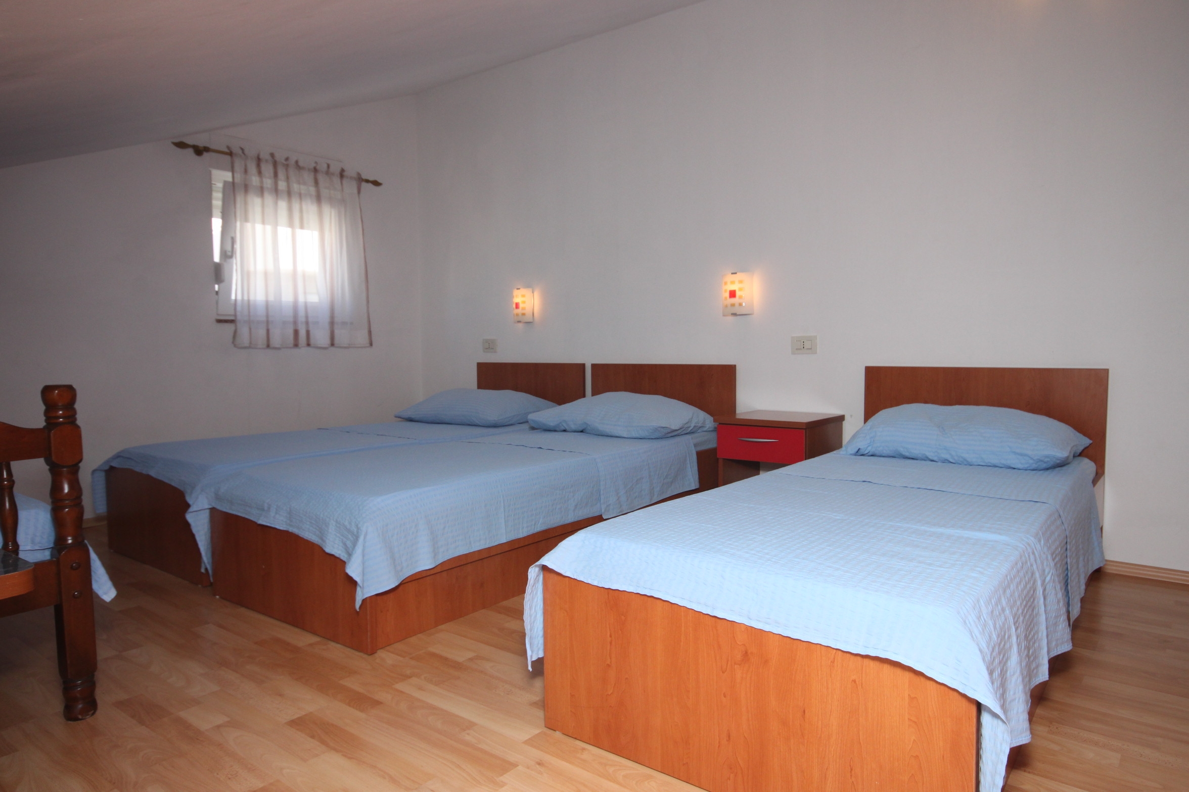 Three bedroom apartment with terrace and sea view Novalja, Pag  A-c