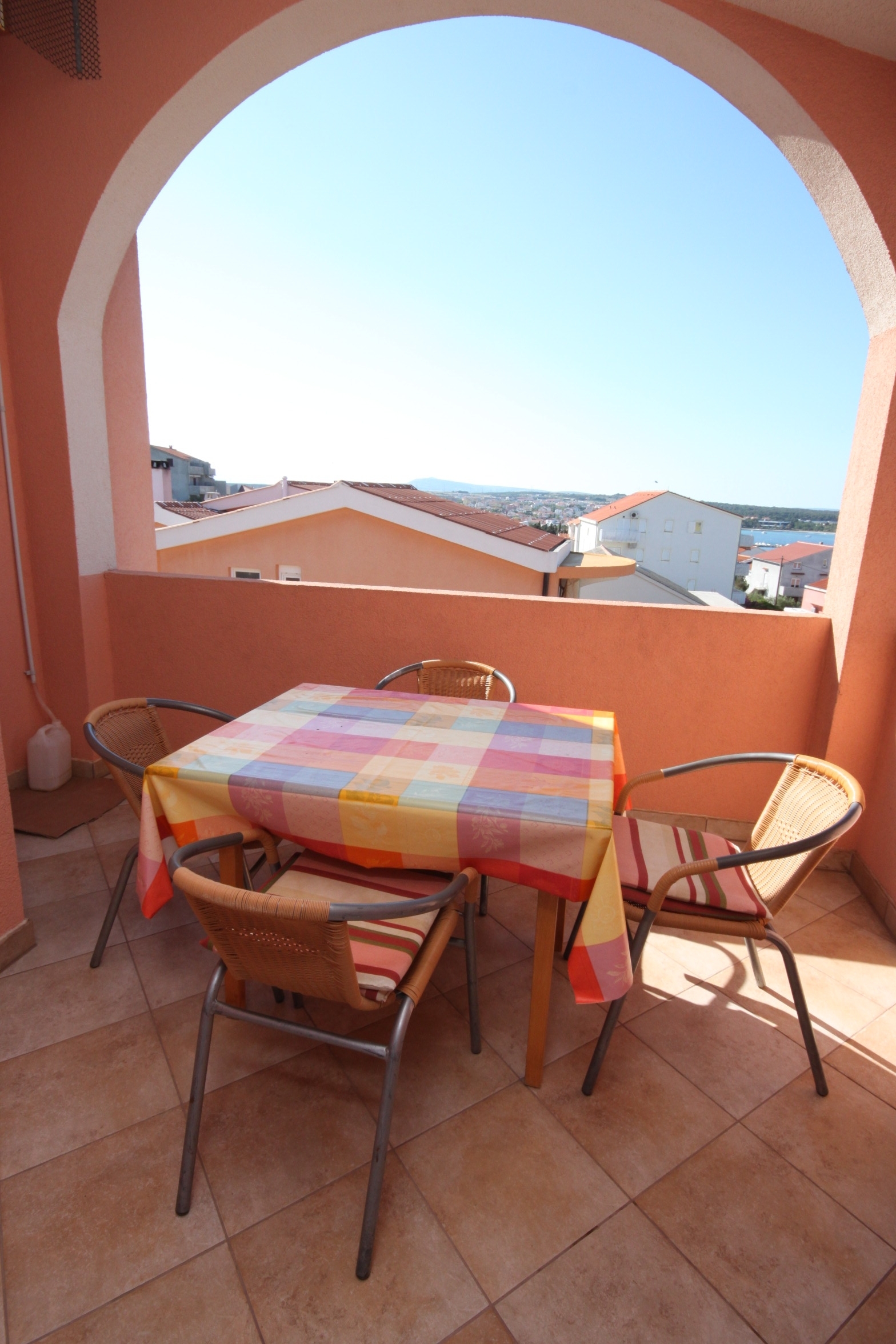 Three bedroom apartment with terrace and sea view Novalja, Pag  A-c