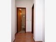 Metajna, Коридор в размещении типа apartment, WiFi.