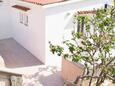 Terrace Metajna, Terrace in the apartment, with a sea view and WiFi.