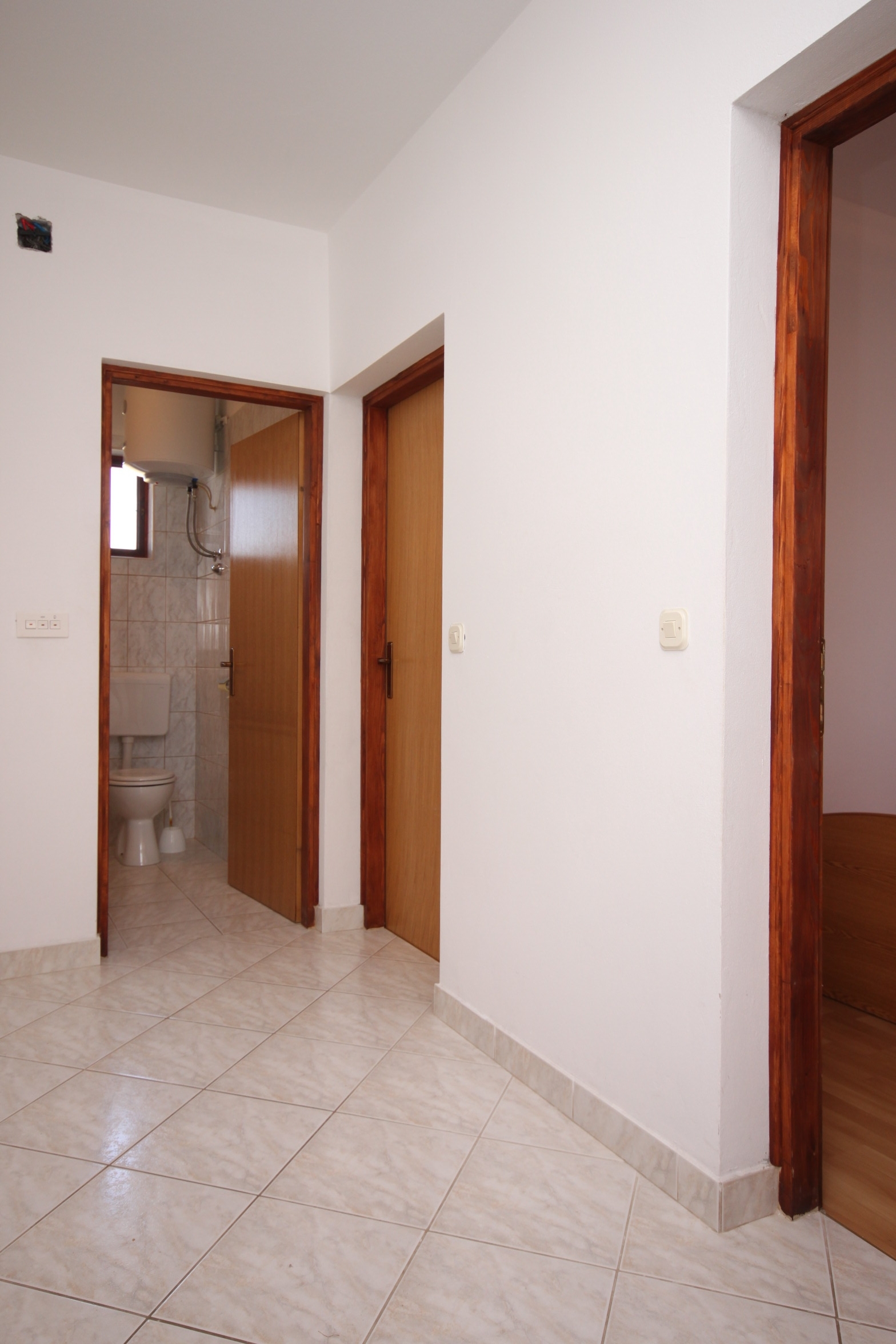 Two bedroom apartment near beach Kustići, Pag  A-a