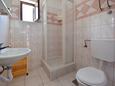 Bathroom Kustići, Bathroom in the apartment, (pet friendly) and WiFi.