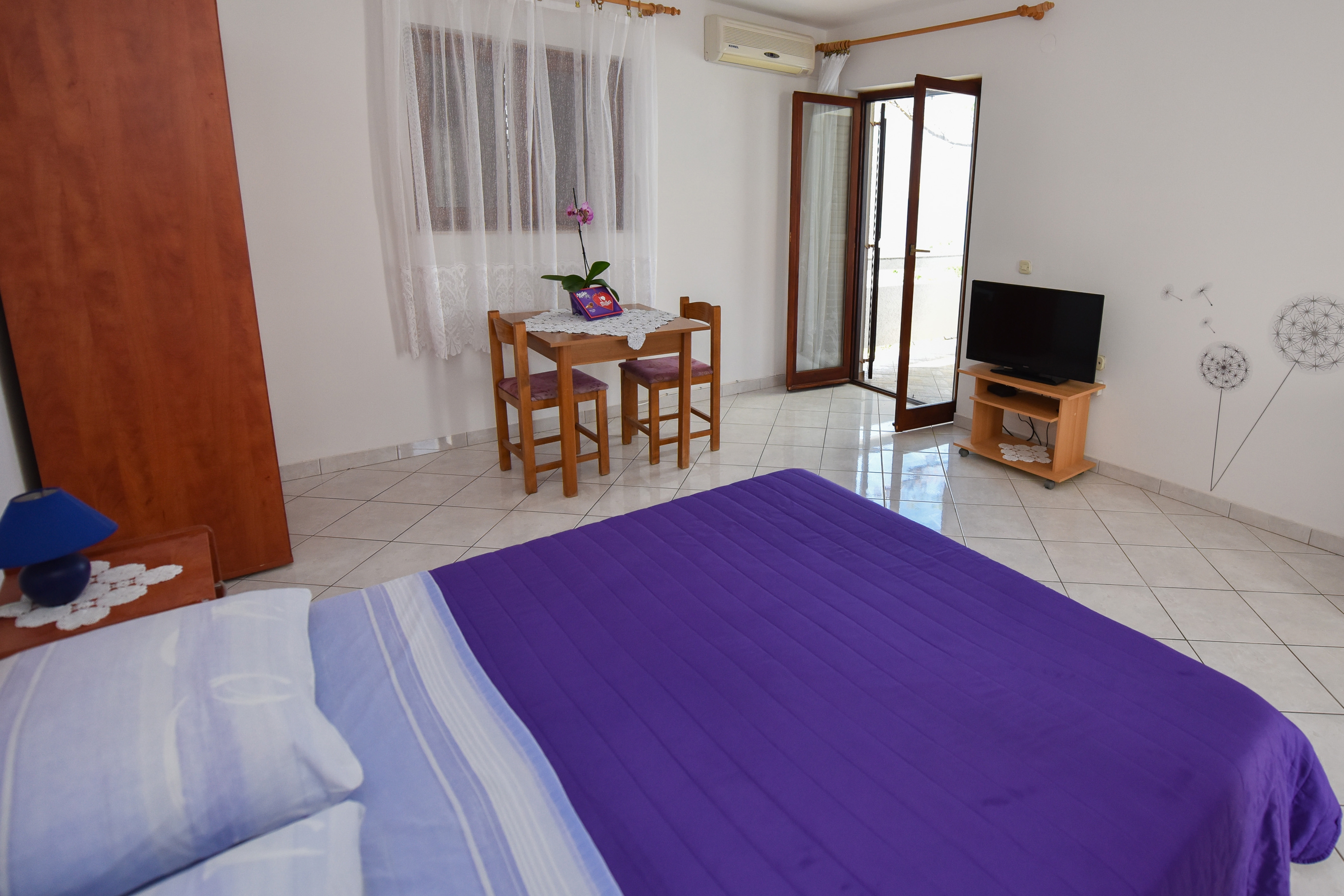 Studio flat near beach Kustići, Pag (AS-6353-b) Studio flat near beach Kustići, Pag (AS-6353-b)