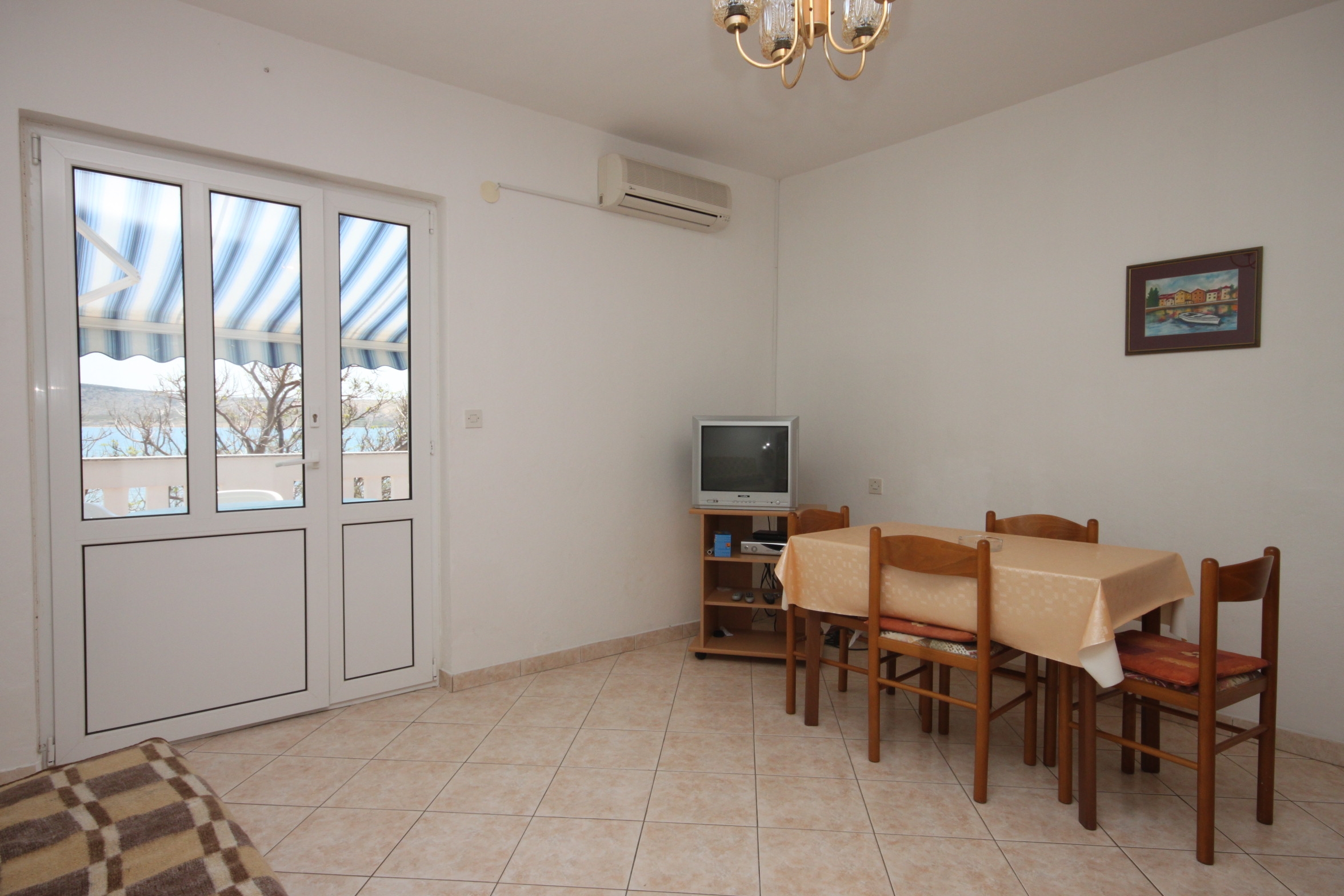 Two bedroom apartment near beach Kustići, Pag (A-6355-c) Two bedroom apartment near beach Kustići, Pag (A-6355-c)