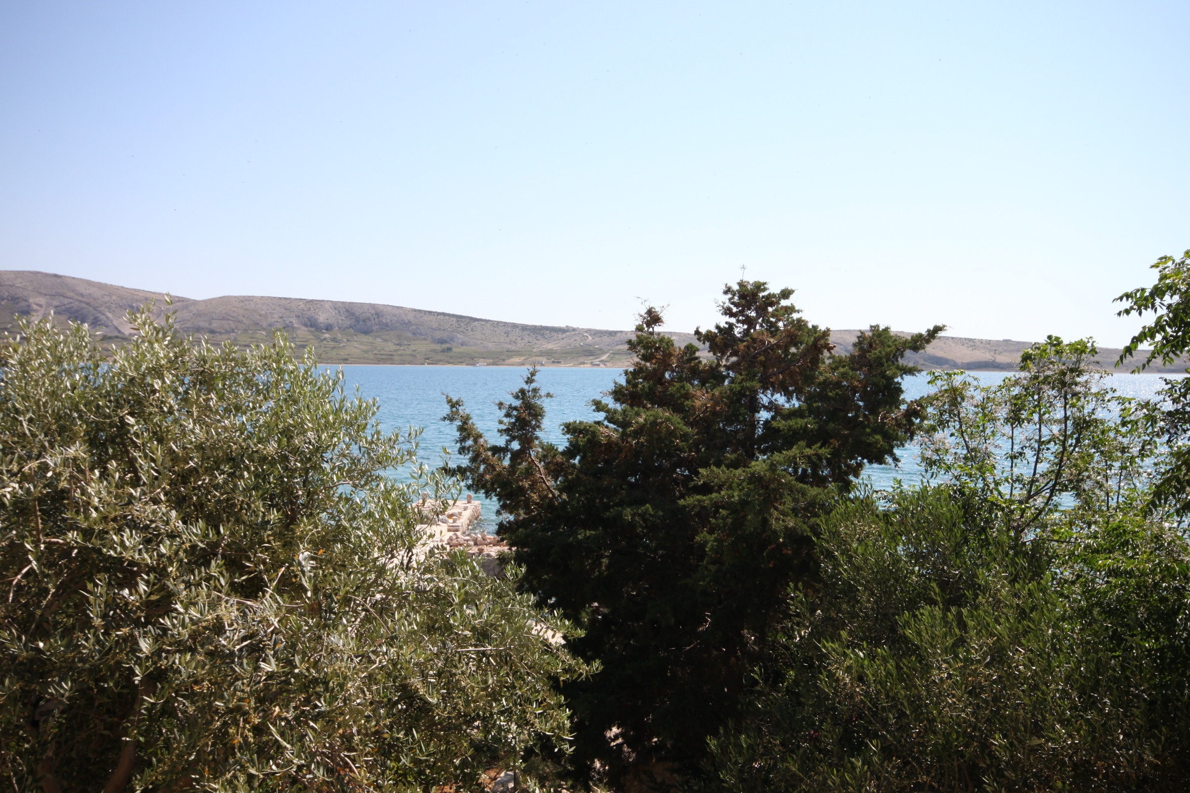 One bedroom apartment near beach Kustići, Pag  A-a