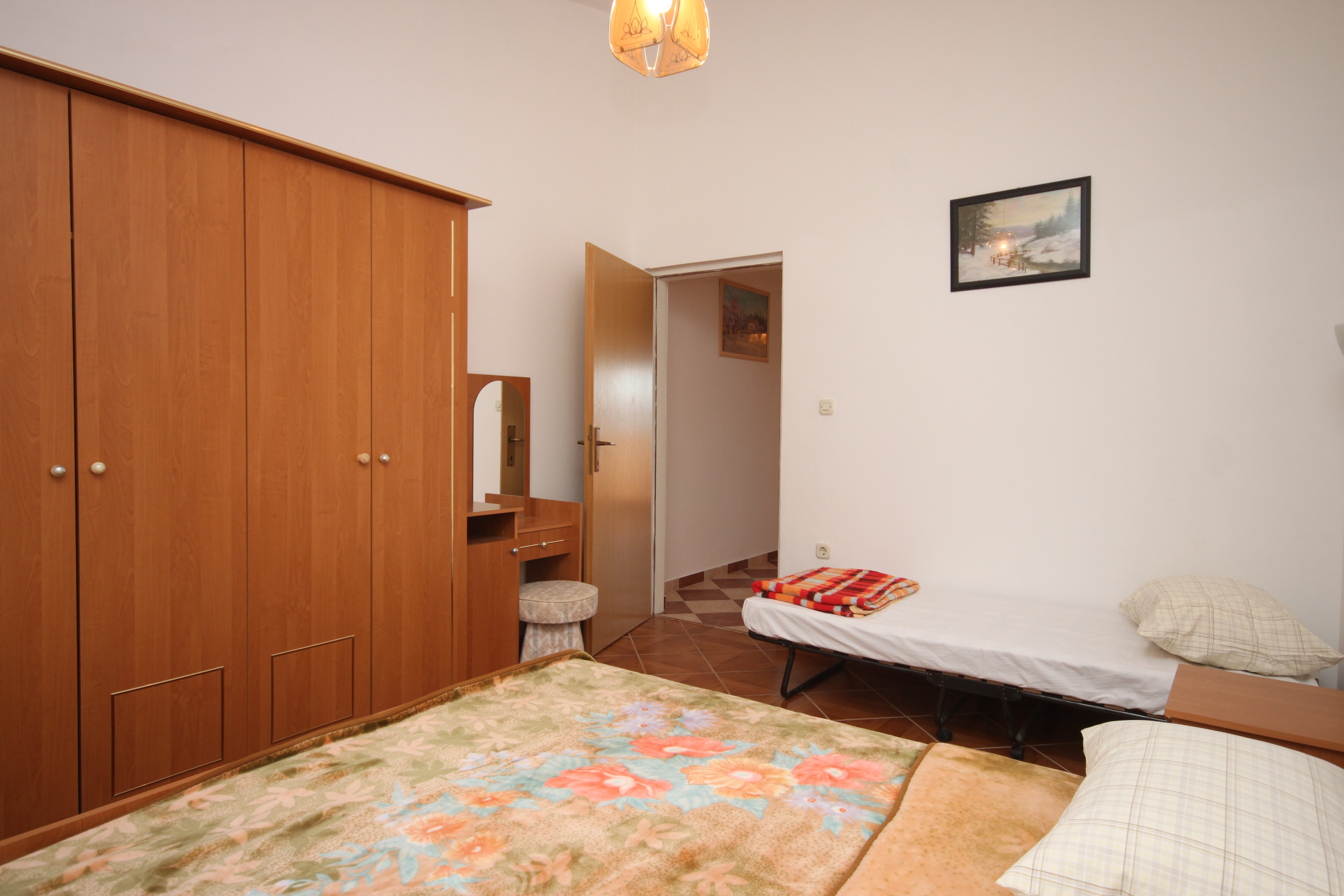 Two bedroom apartment near beach Kustići, Pag  A-c
